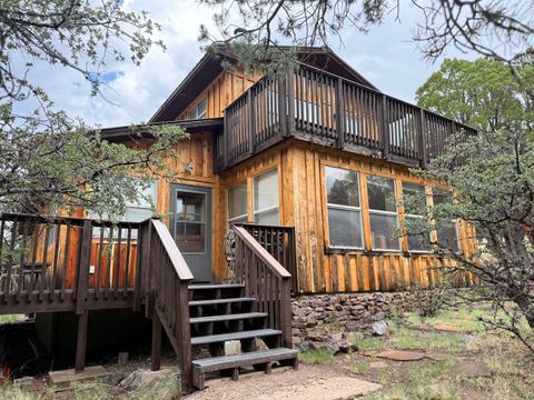 Photo of 9 Cochise Drive, Magdalena, NM 87825 (MLS # 1099186)