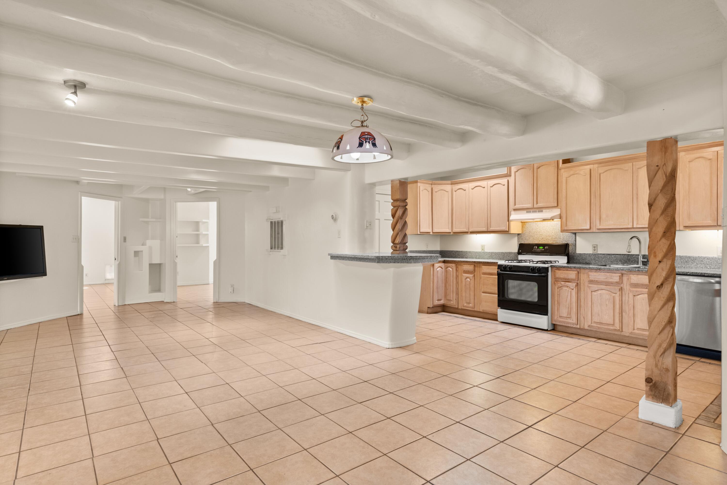 3 Vegas Road, Los Lunas, New Mexico image 2