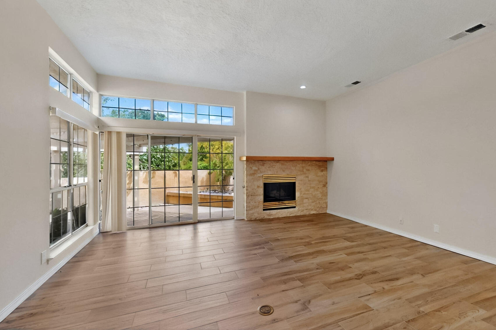 5737 Peppertree Place, Albuquerque, New Mexico image 8
