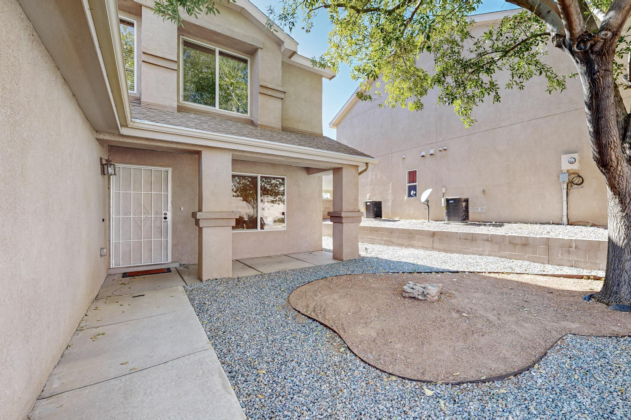 941 Carrizo Street, Los Lunas, New Mexico image 5