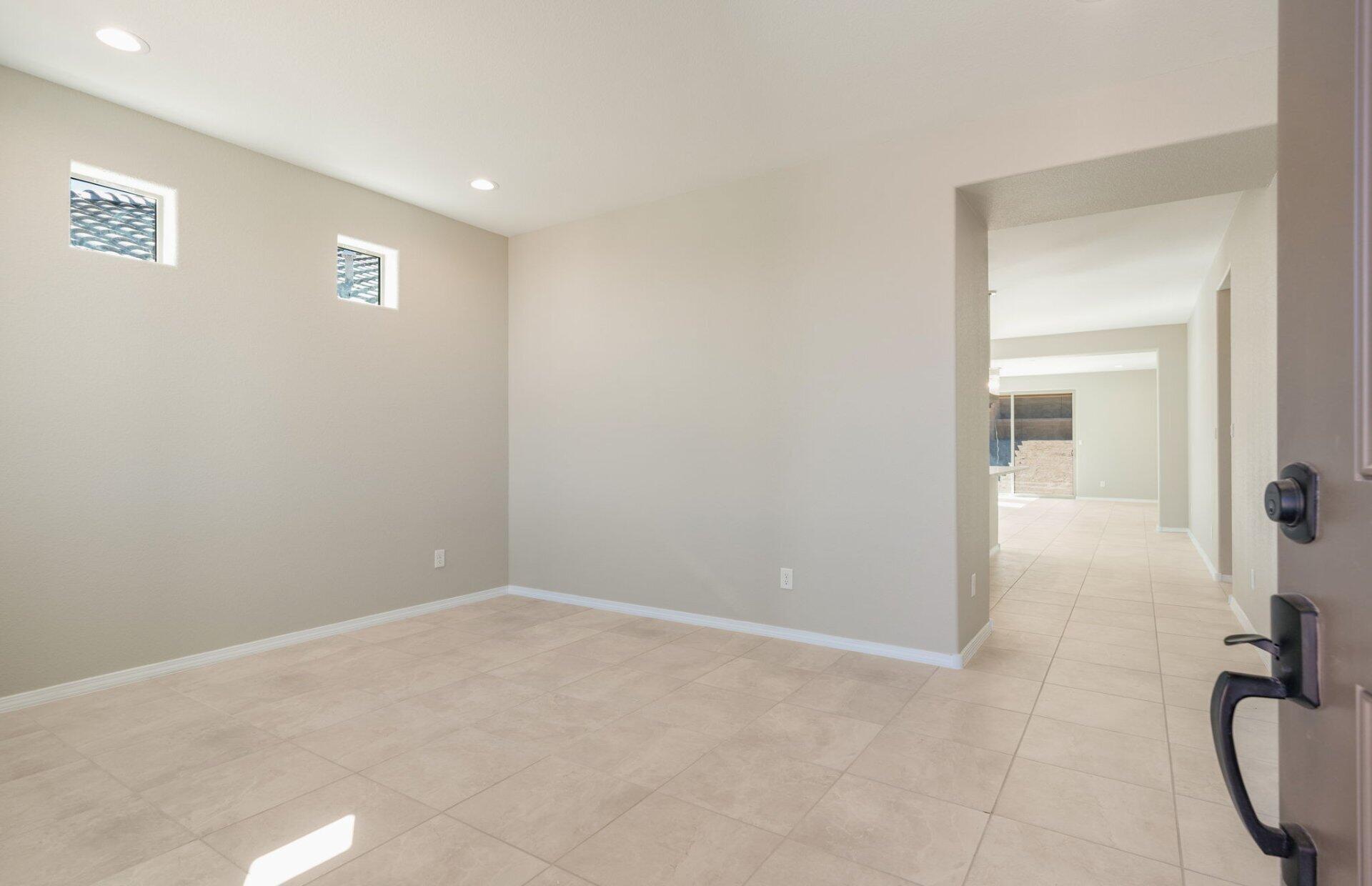1639 Scholastic Trail NW