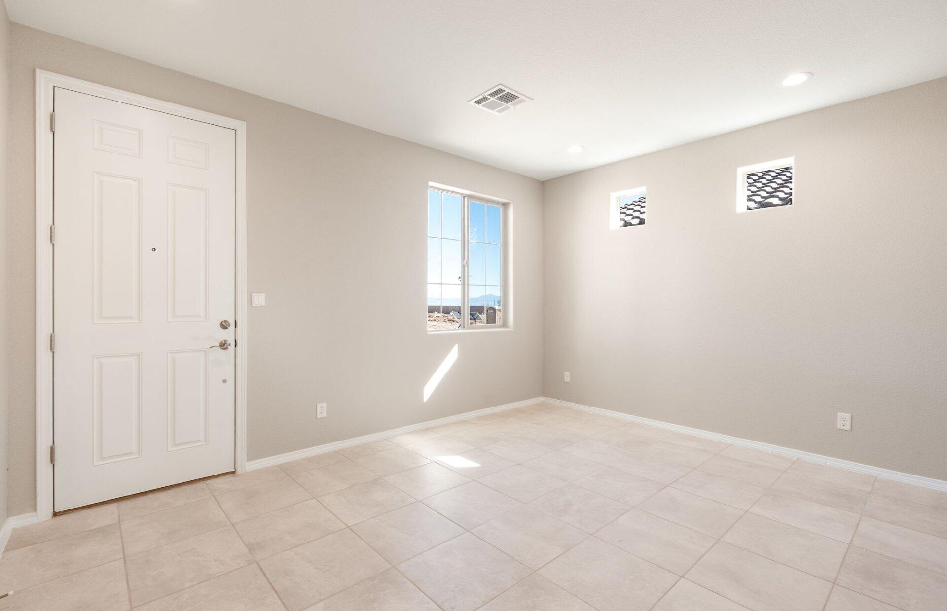 1639 Scholastic Trail NW