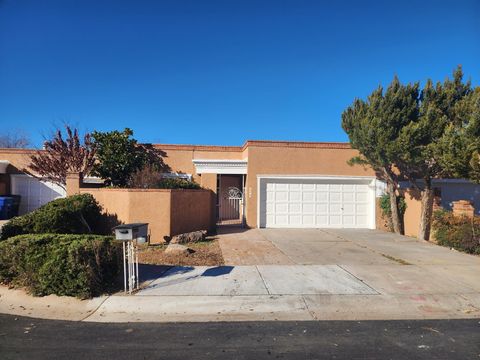 3019 Colonnade Court NW Albuquerque NM 87107