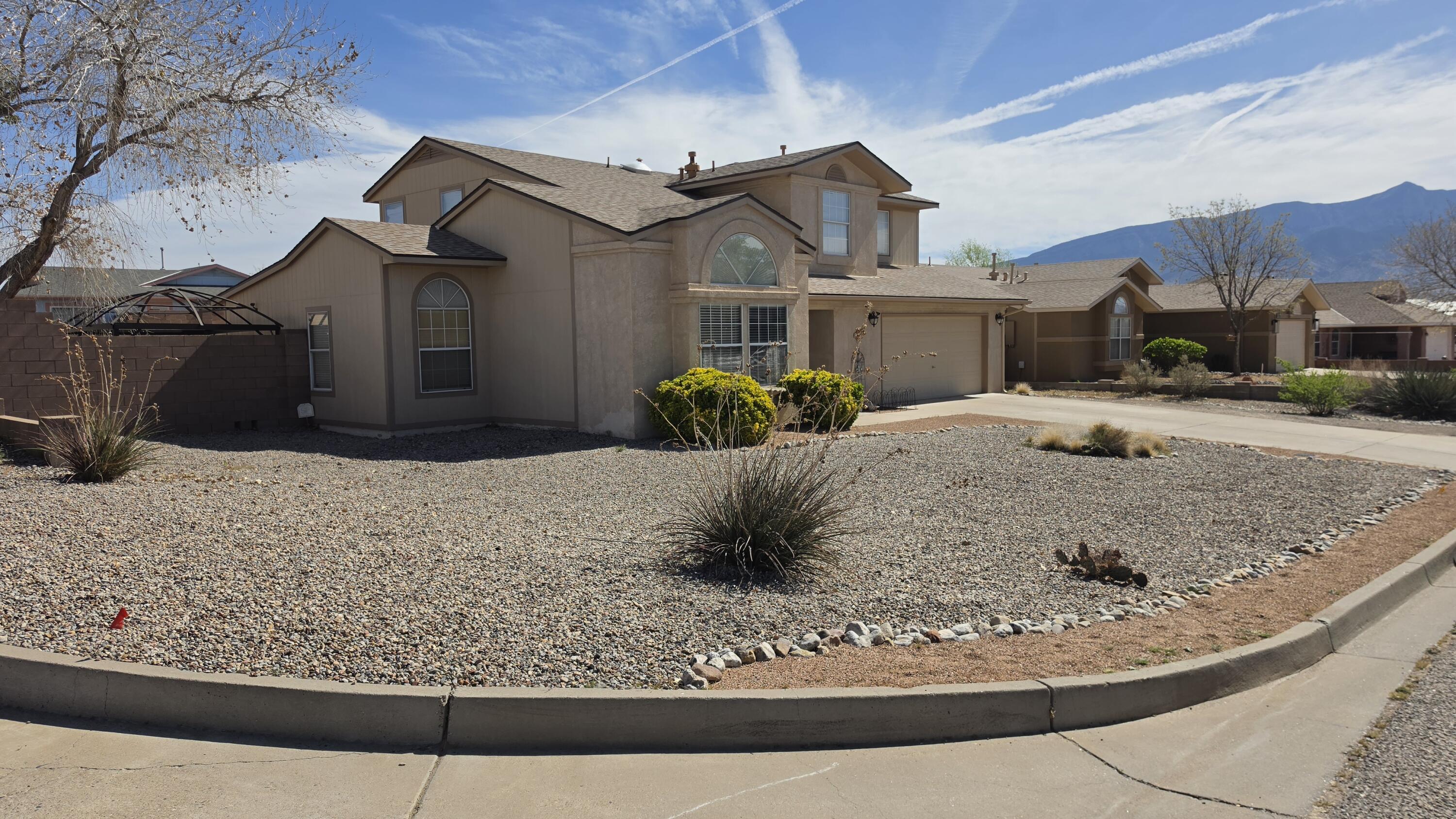 2548 Twin Buttes Drive NE