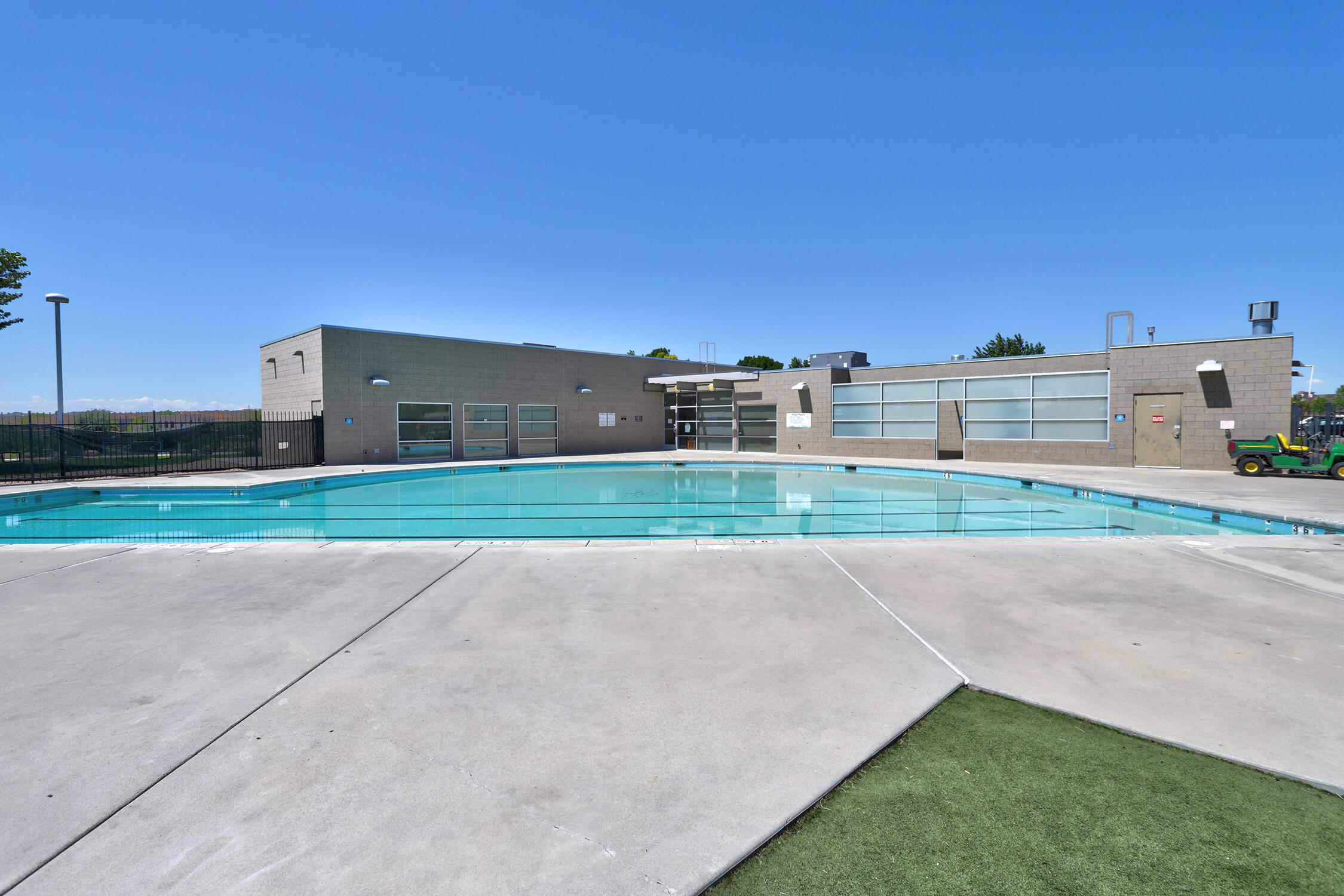 2127 Via Esterlina Avenue, Rio Rancho, New Mexico image 25