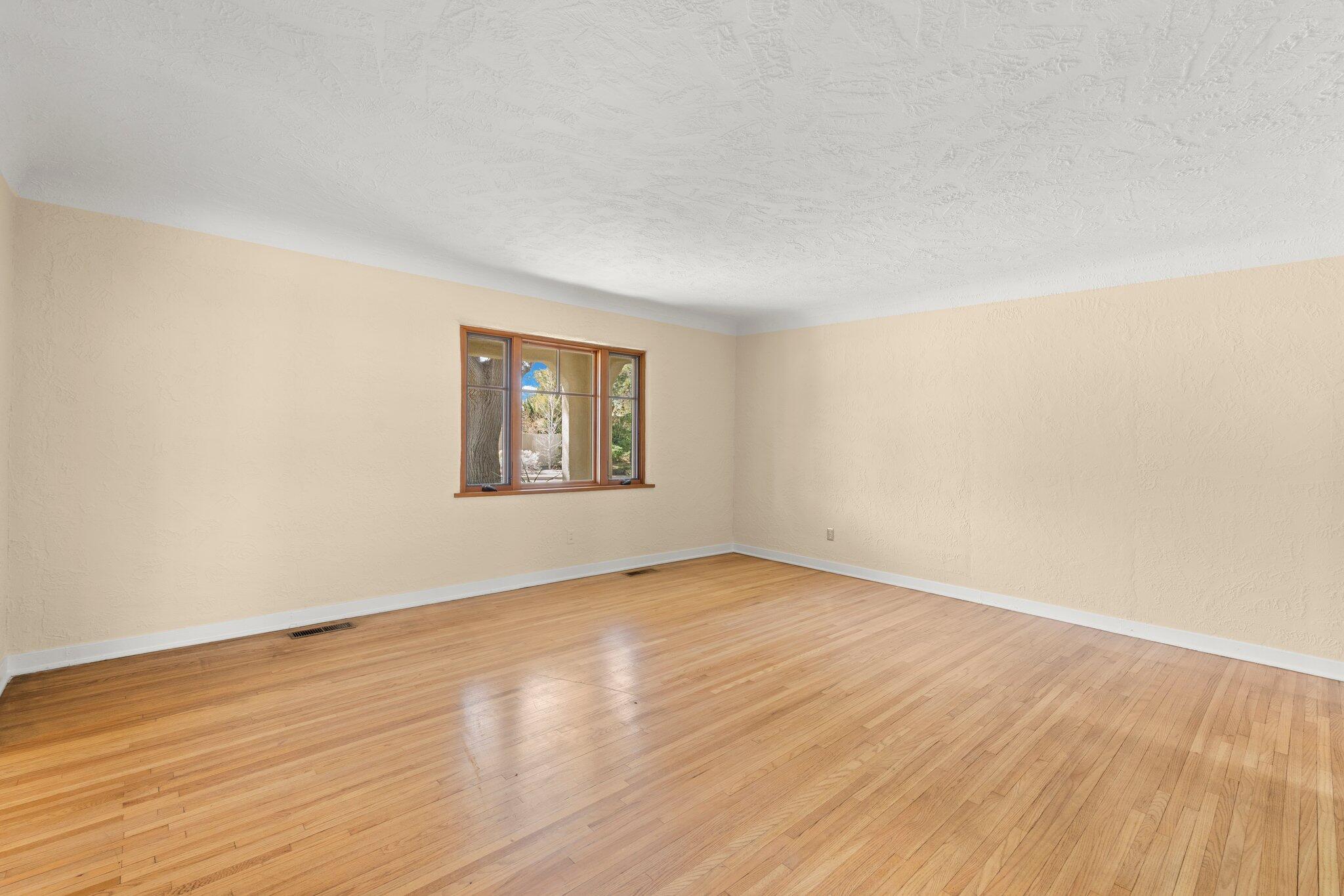 2723 Mcearl Avenue, Albuquerque, New Mexico image 43