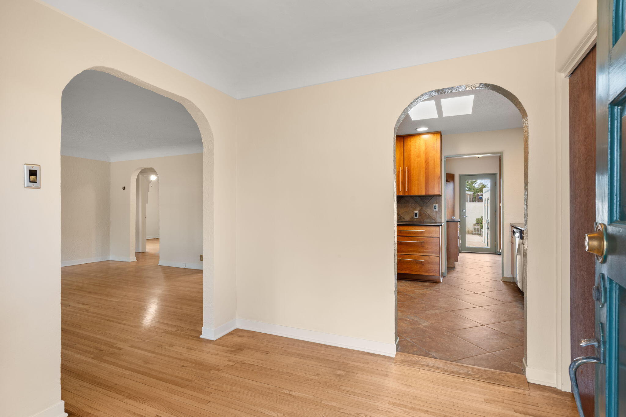 2723 Mcearl Avenue, Albuquerque, New Mexico image 8