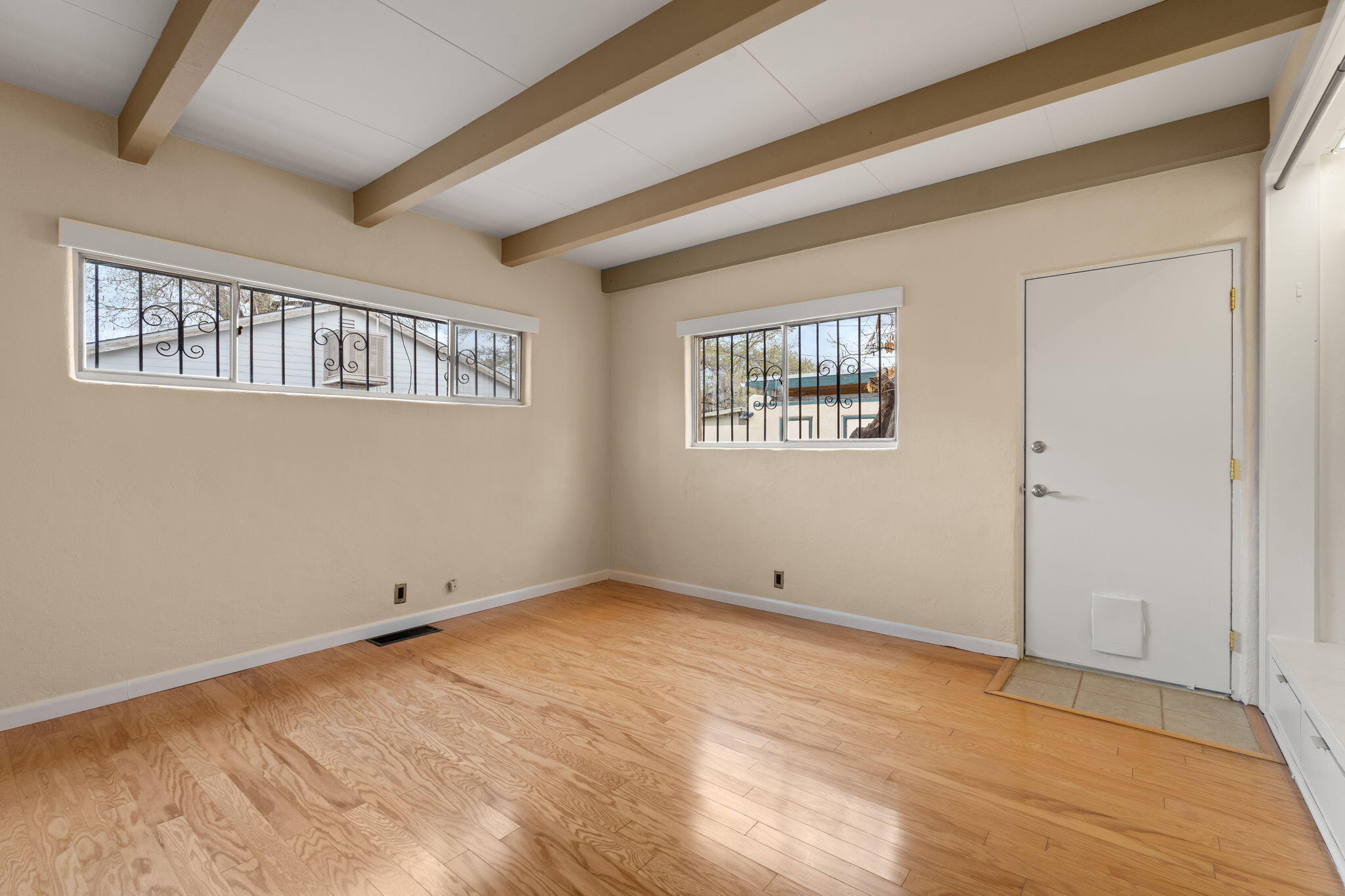 2723 Mcearl Avenue, Albuquerque, New Mexico image 32