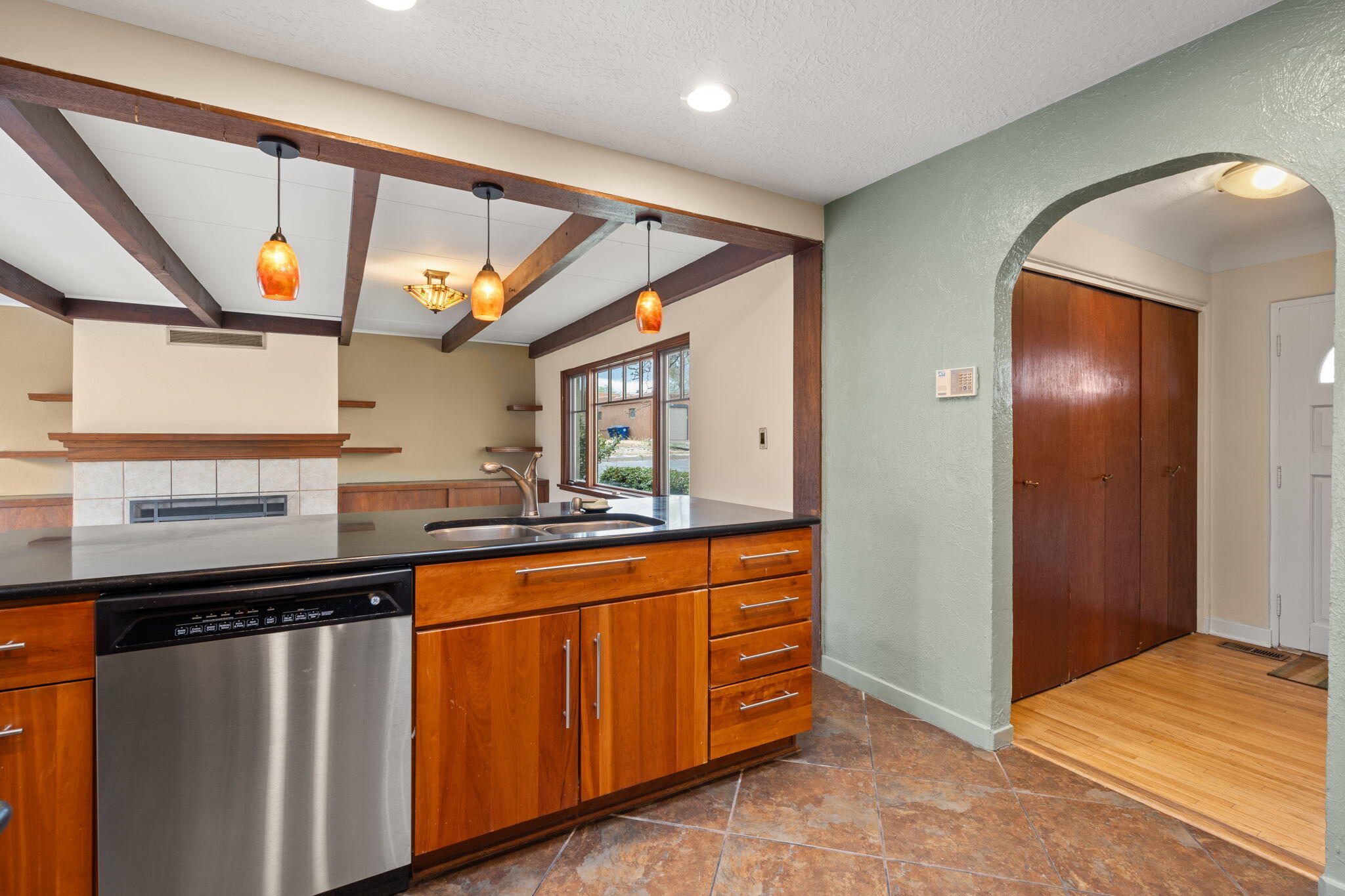 2723 Mcearl Avenue, Albuquerque, New Mexico image 17