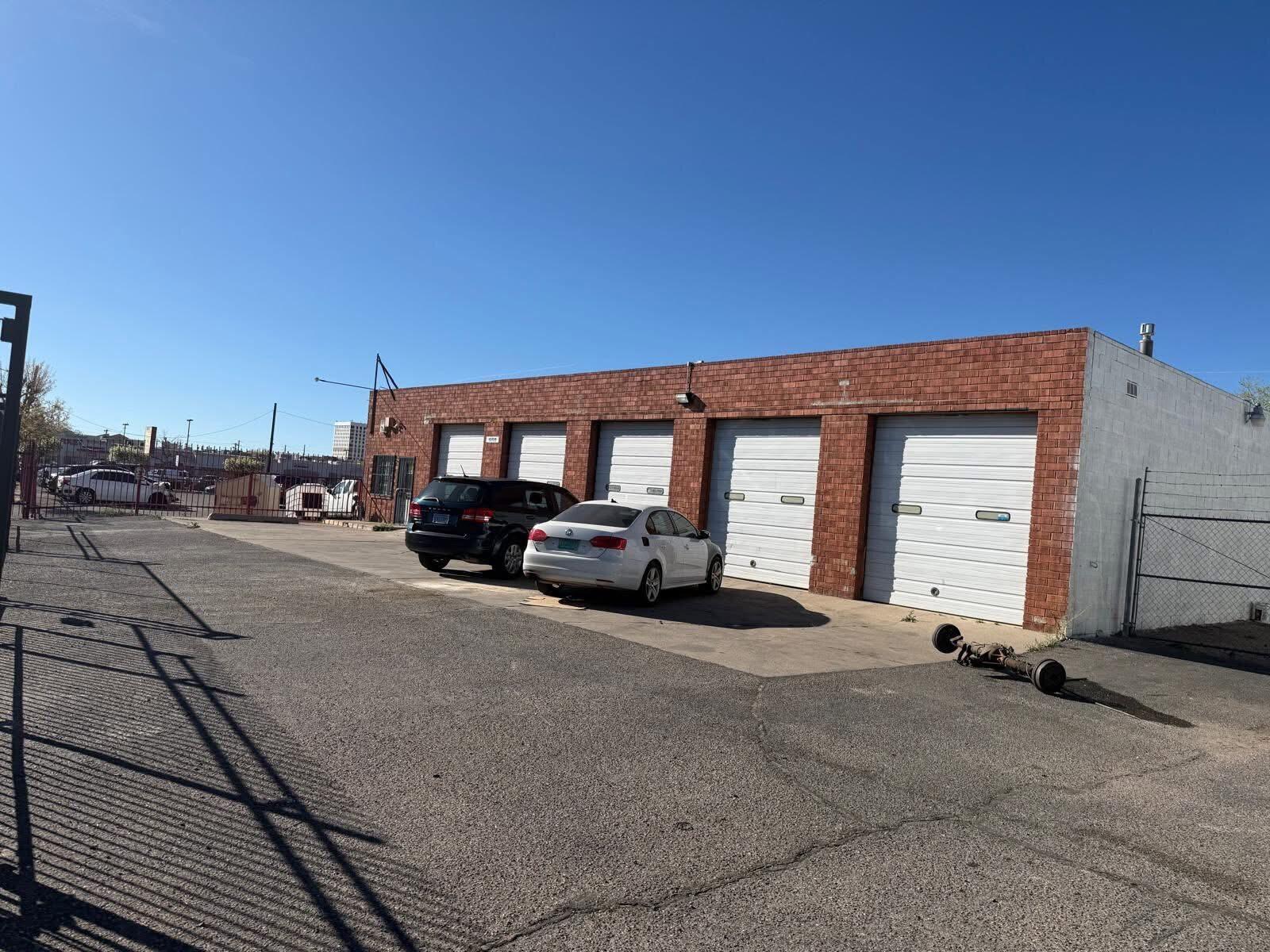 6319-6407 Acoma Road SE