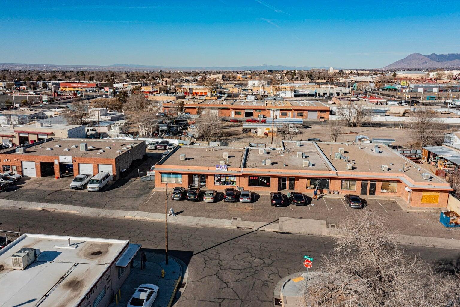6319-6407 Acoma Road SE