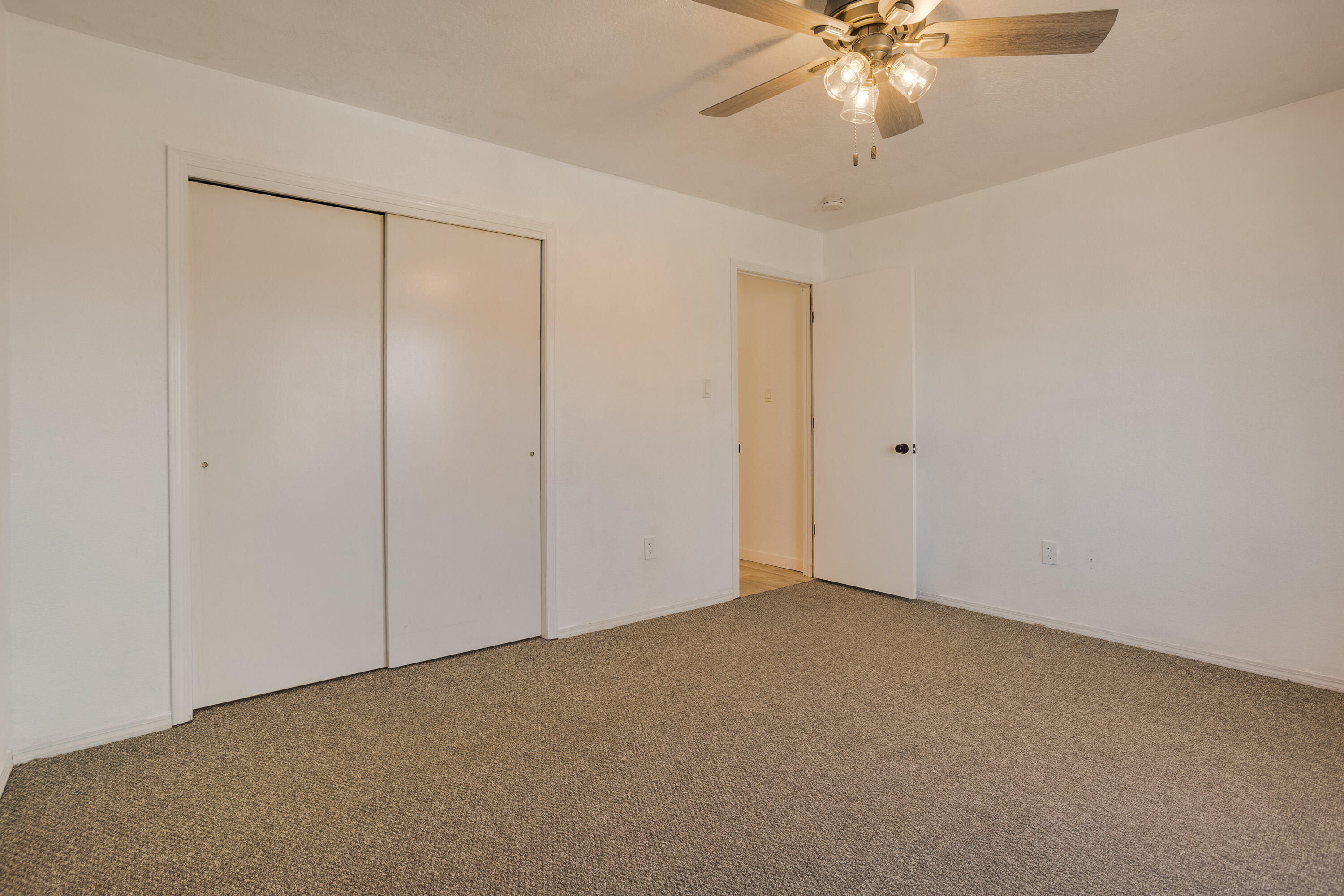 2024 Desert Breeze Drive, Albuquerque, New Mexico image 14