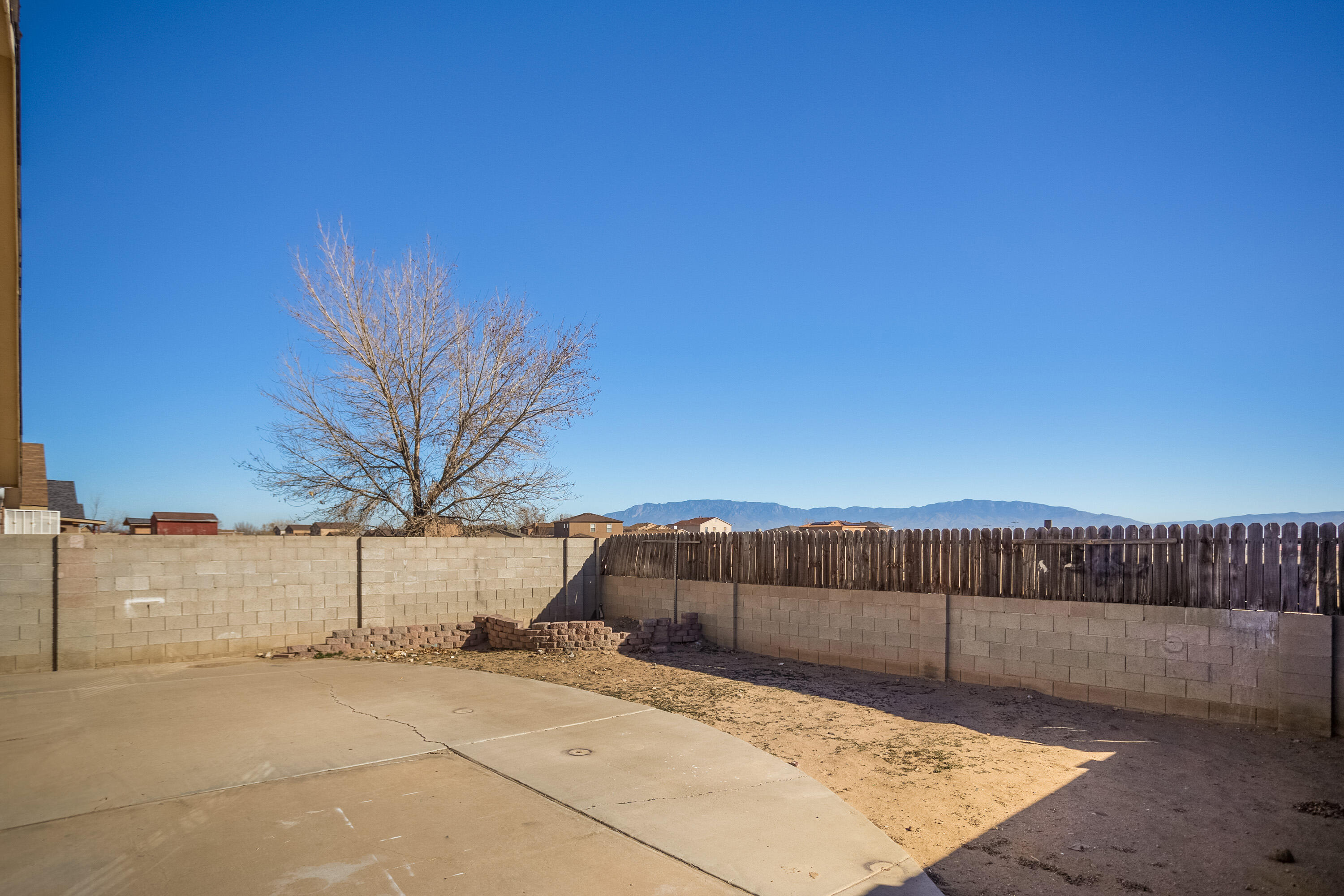 2024 Desert Breeze Drive, Albuquerque, New Mexico image 20