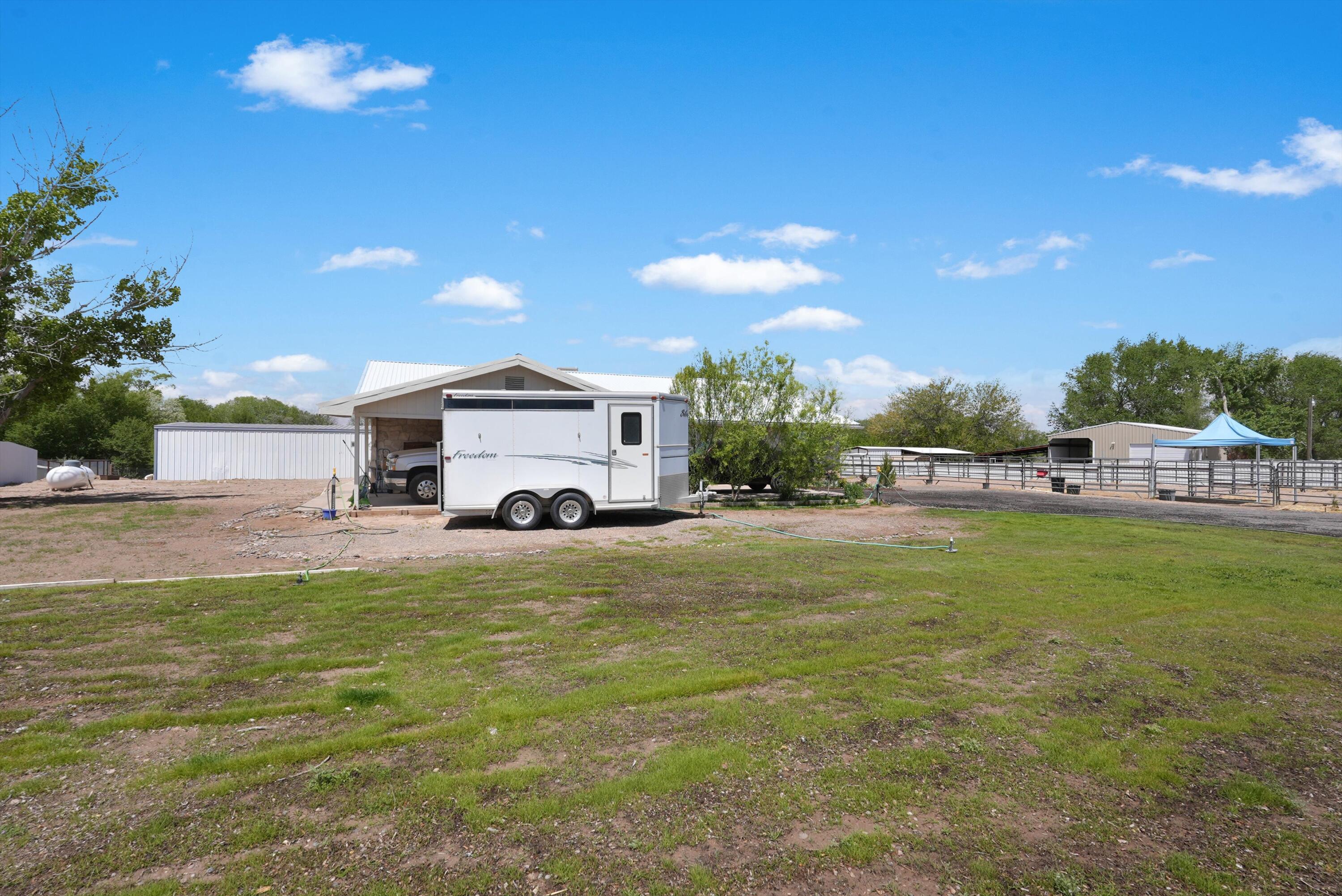 185 La Entrada Road, Los Lunas, New Mexico image 5
