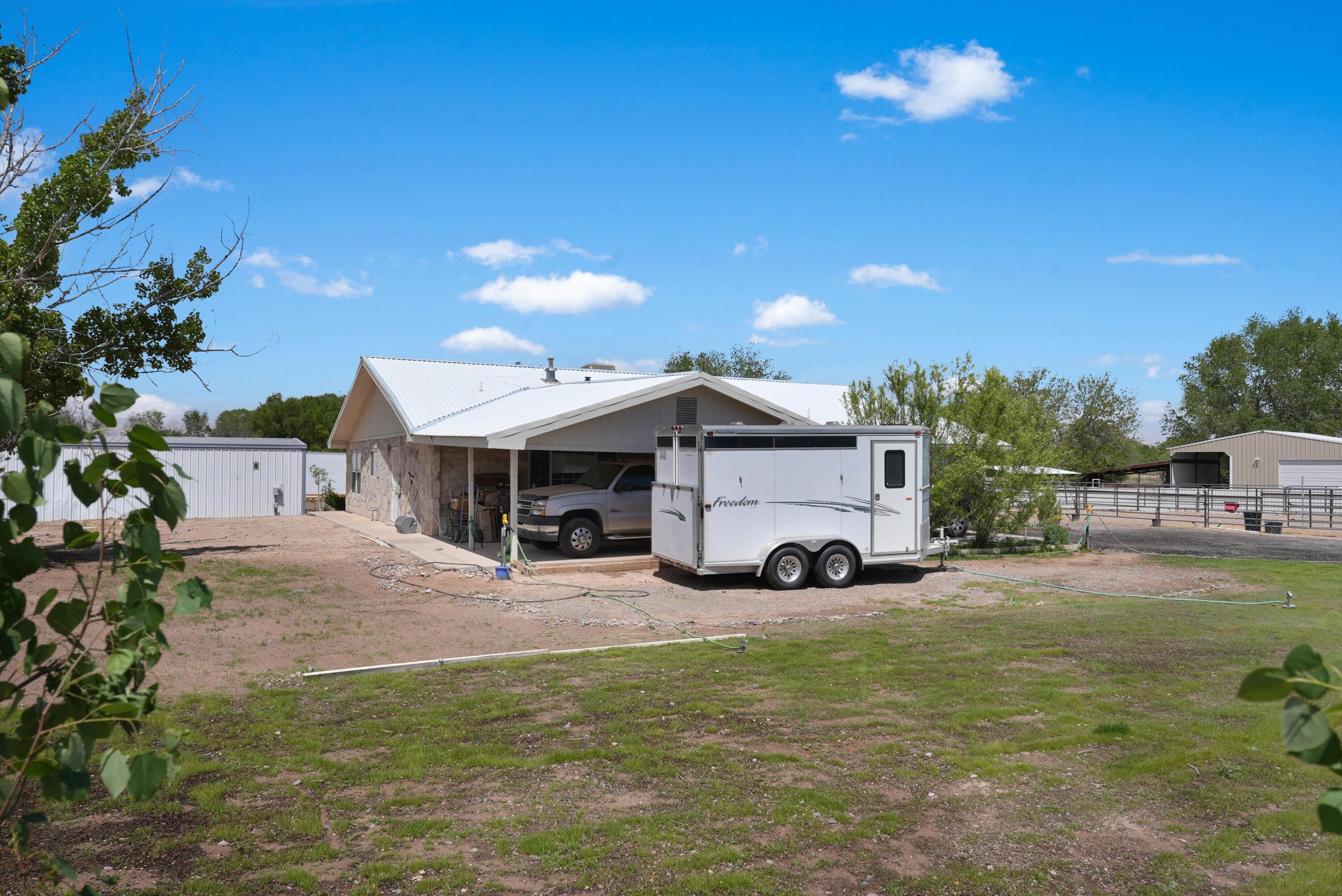 185 La Entrada Road, Los Lunas, New Mexico image 6