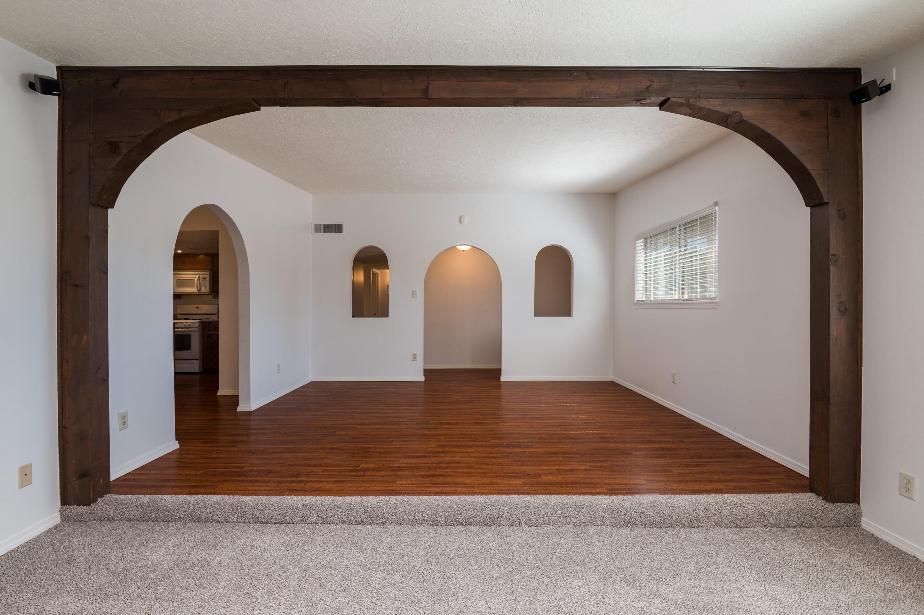 6009 Brenda Street NE