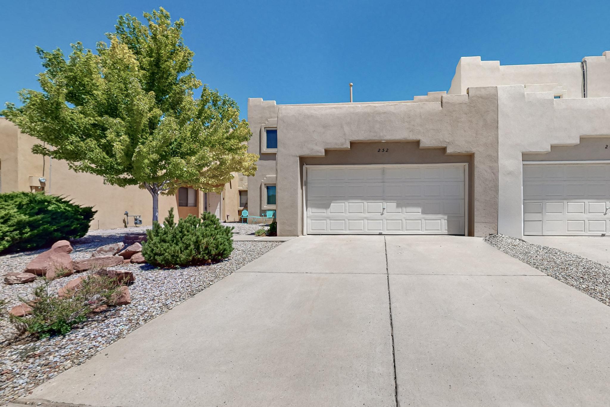 252 Glenridge Park Lane, Albuquerque, New Mexico image 3