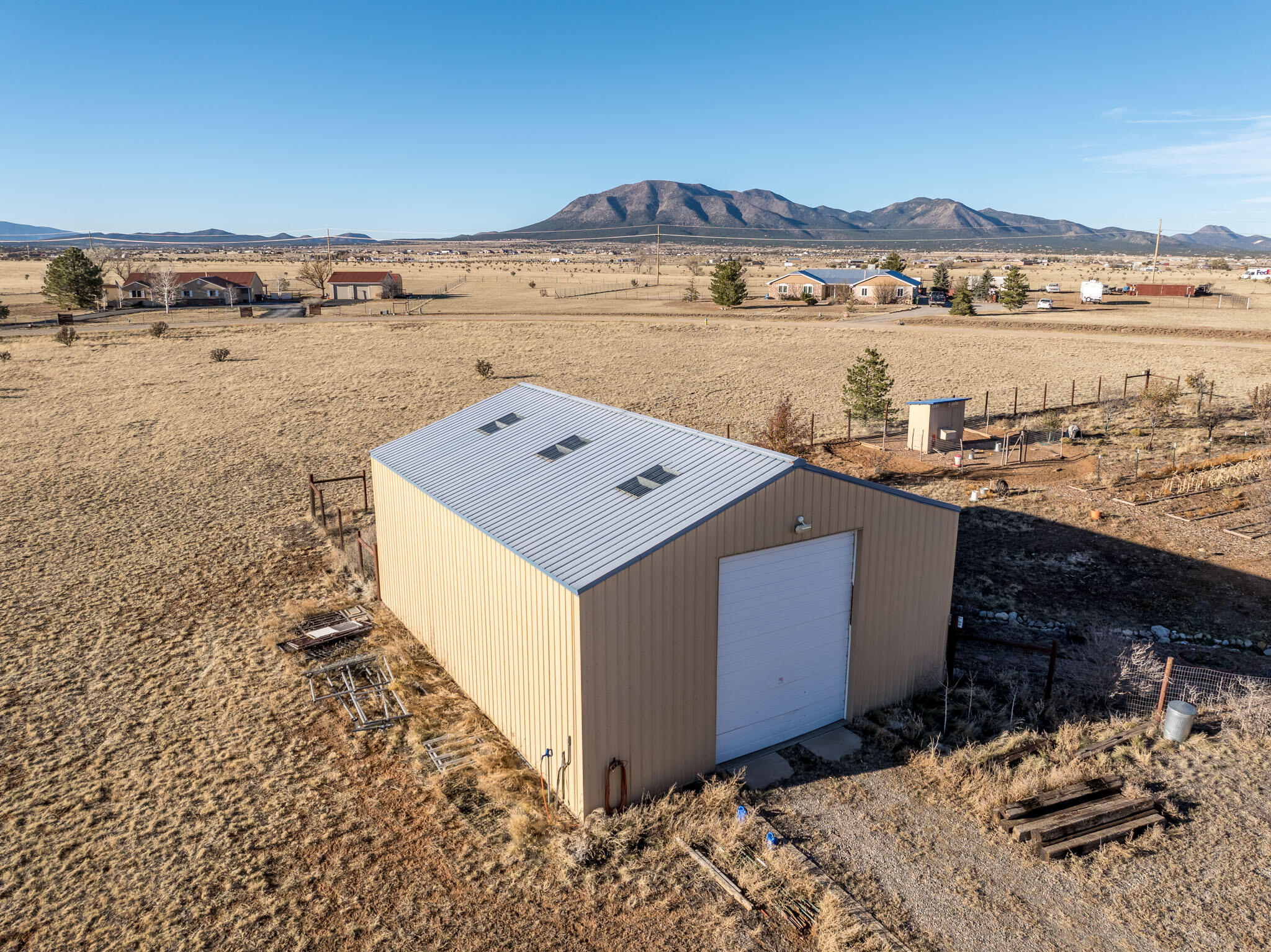 59 El Cielo Azul Circle, Edgewood, New Mexico image 7