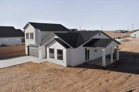 Photo of 421 9th Avenue NE, Rio Rancho, NM 87124 (MLS # 1099084)