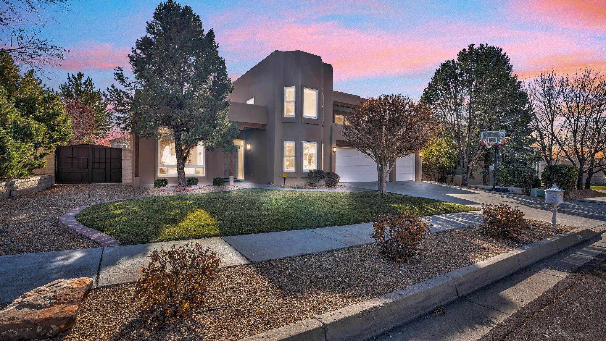 10506 Morning Star Drive NE