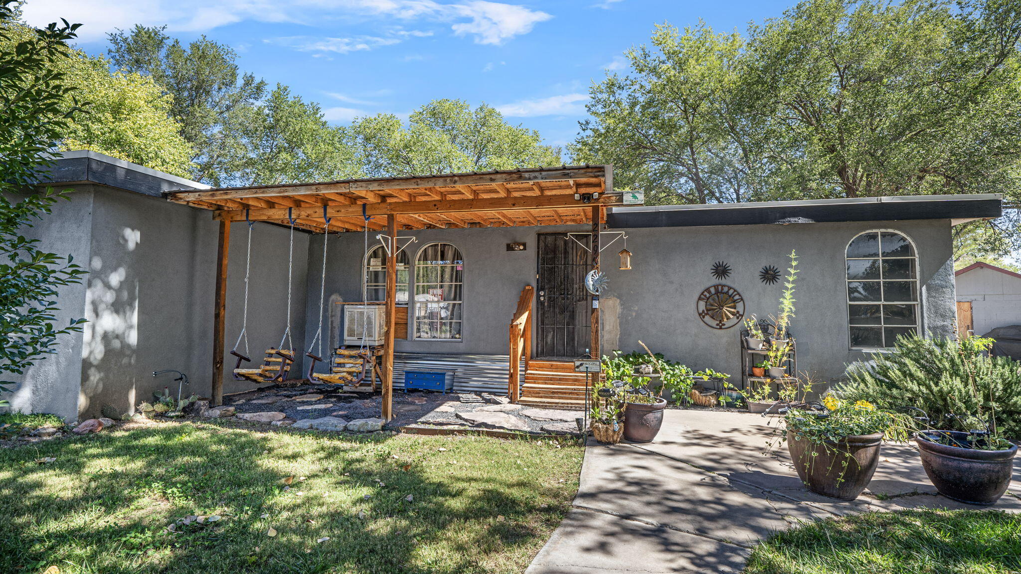 2290 Parklane Drive, Bosque Farms, New Mexico image 2