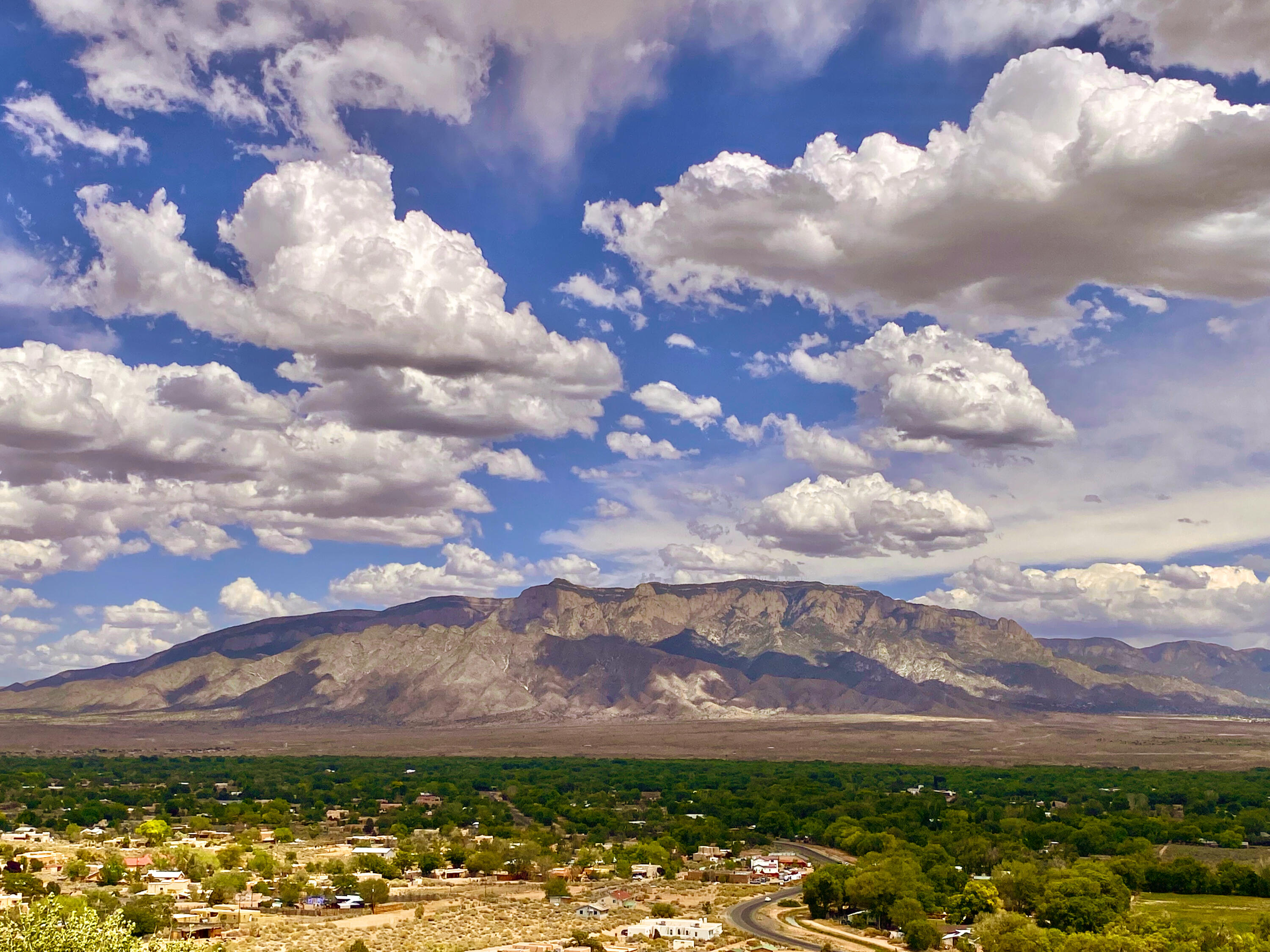 337 Chimaja Road, Corrales, New Mexico image 4