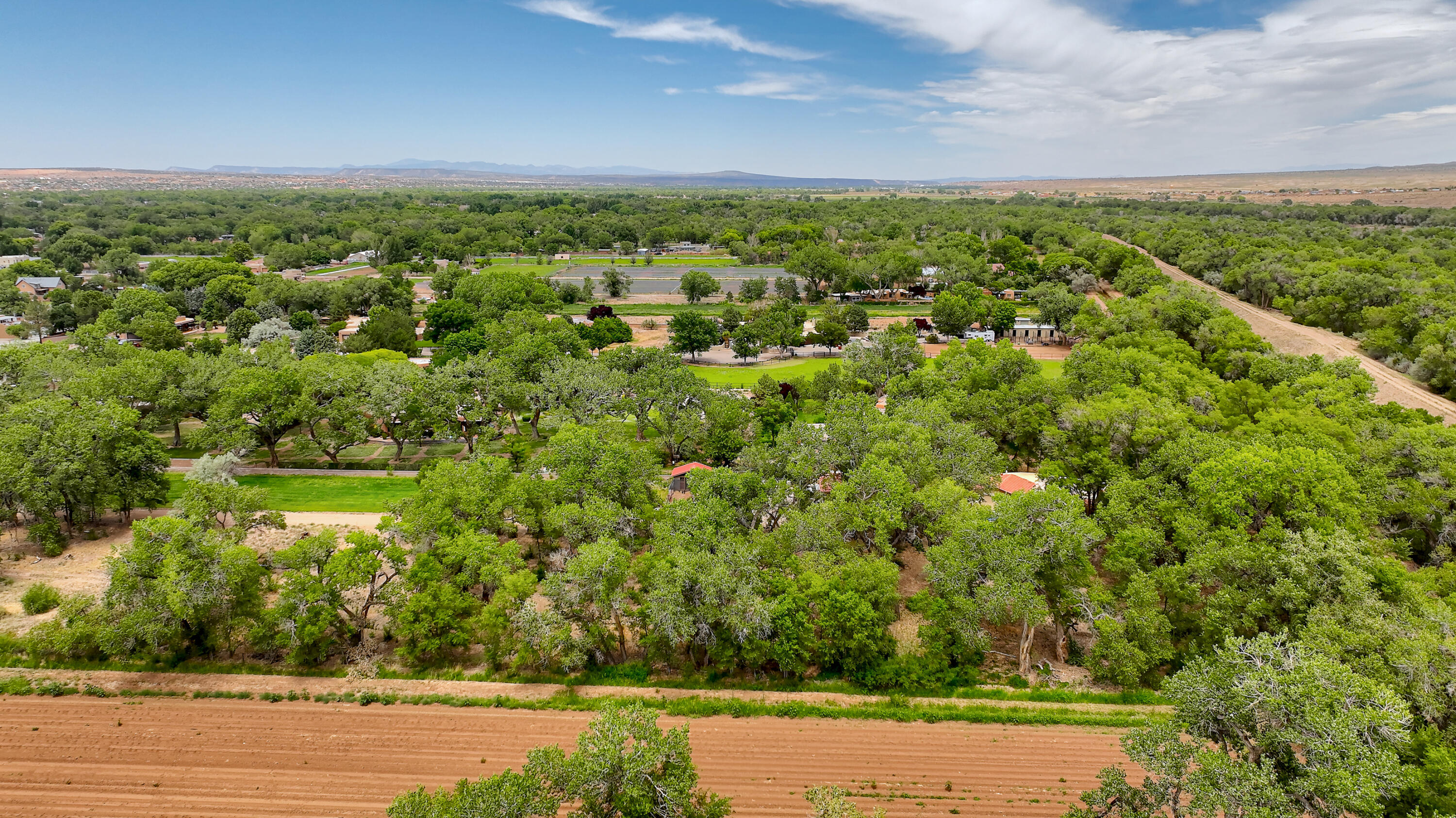 900 Sanchez Road, Corrales, New Mexico image 8