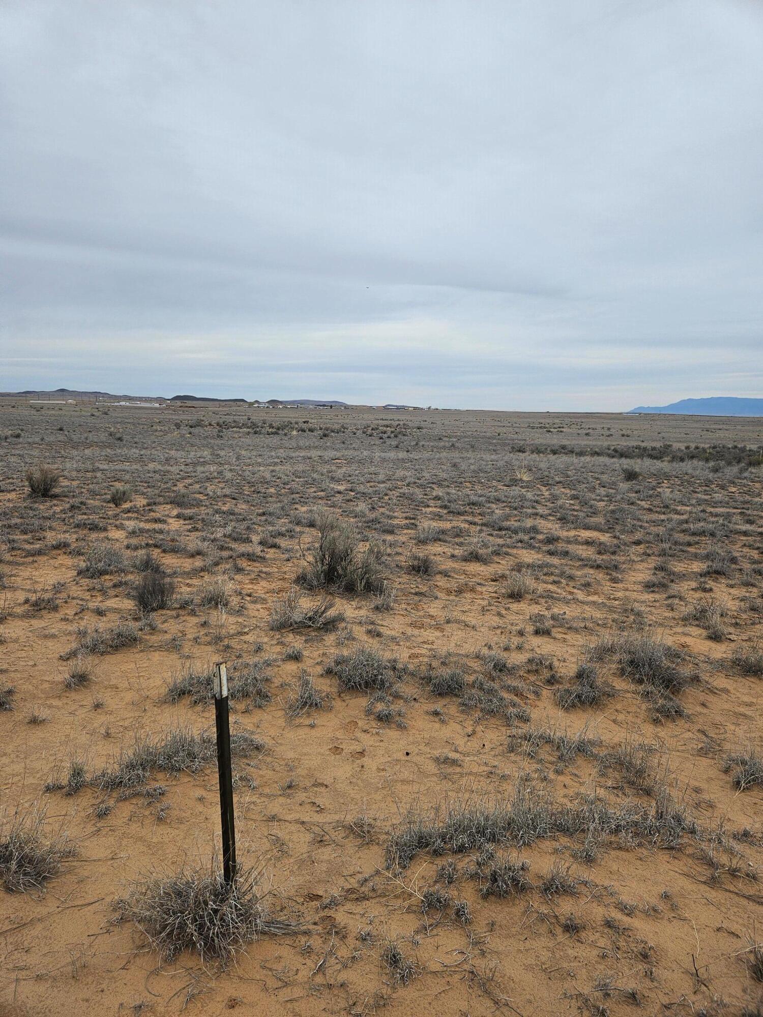 Lluvia Road, Los Lunas, New Mexico image 4