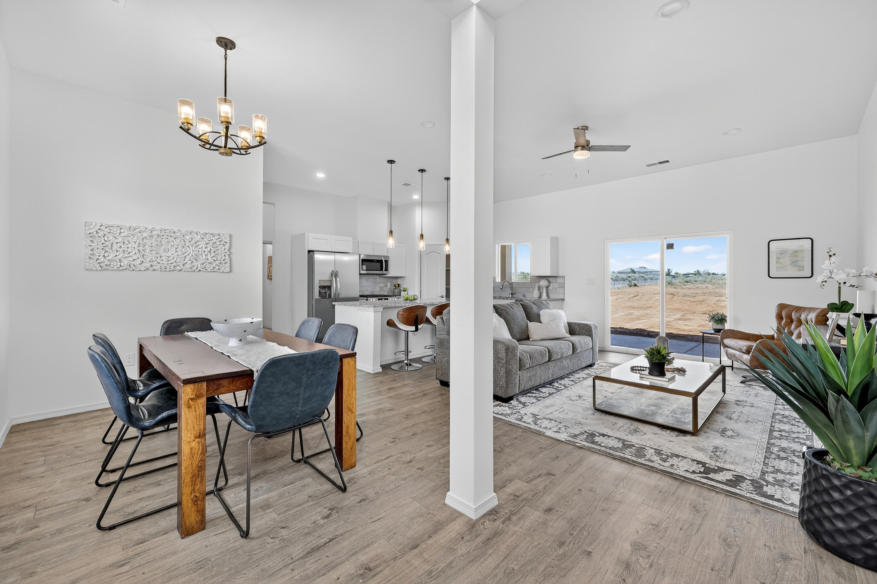 945 Night Sky Avenue NE