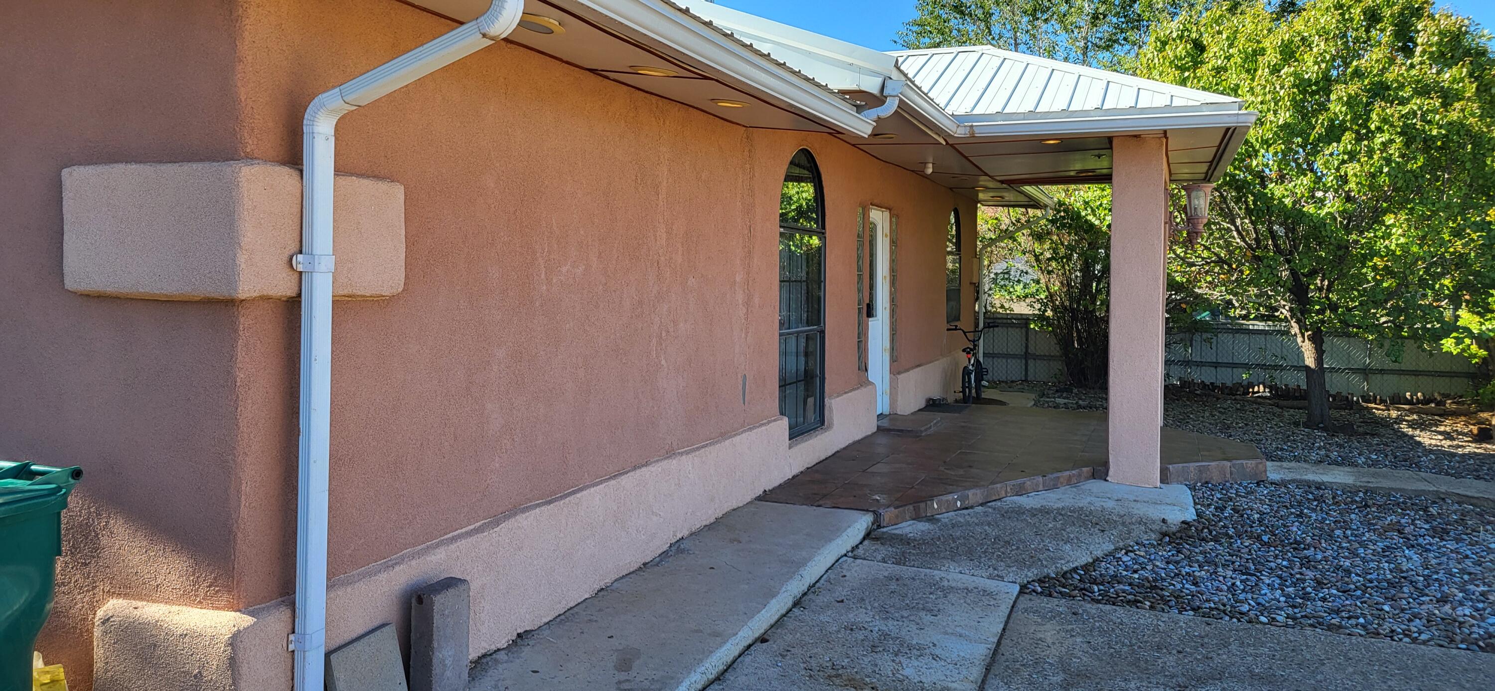 1516 Del Norte Boulevard