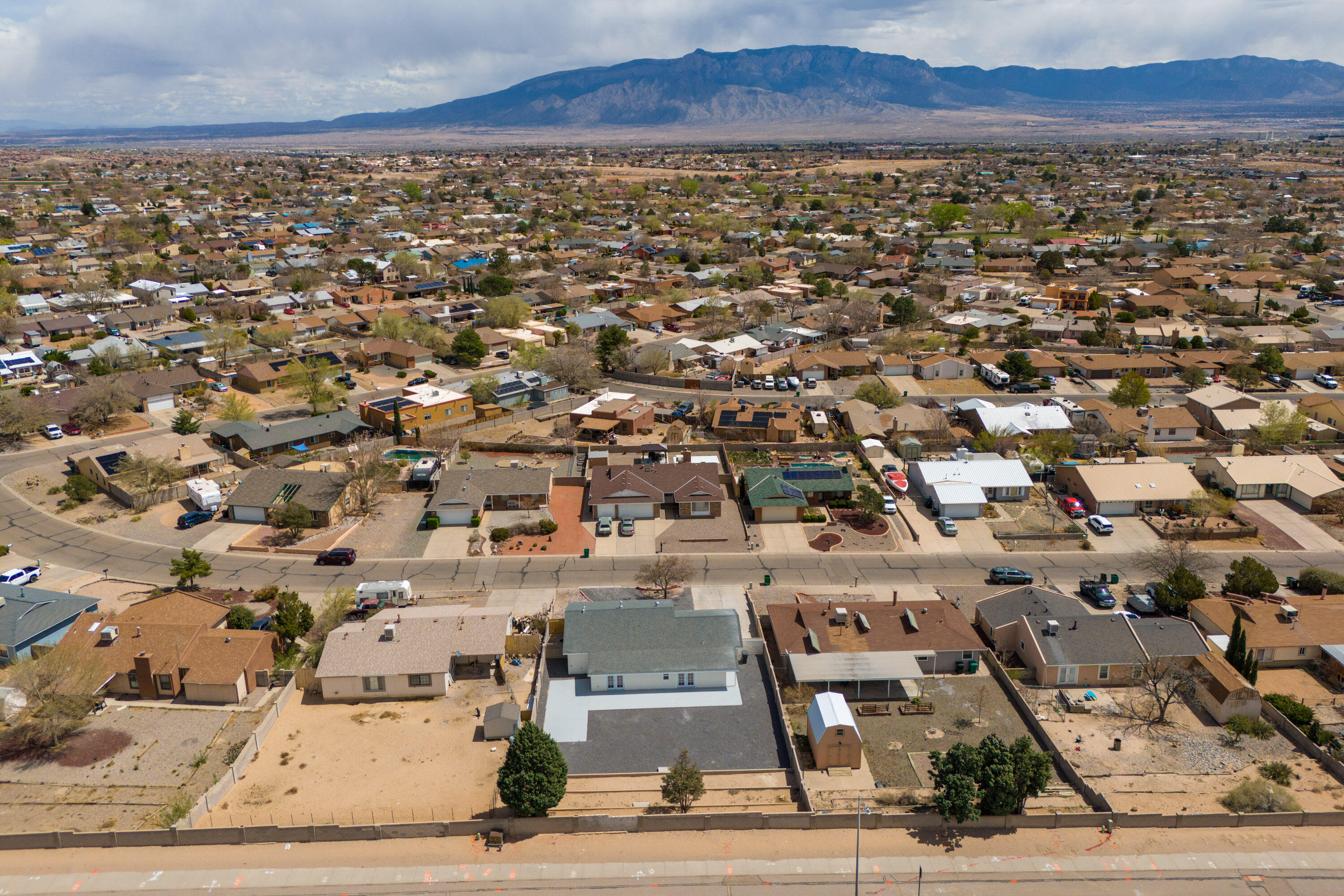 613 Wagon Train Drive, Rio Rancho, New Mexico image 40