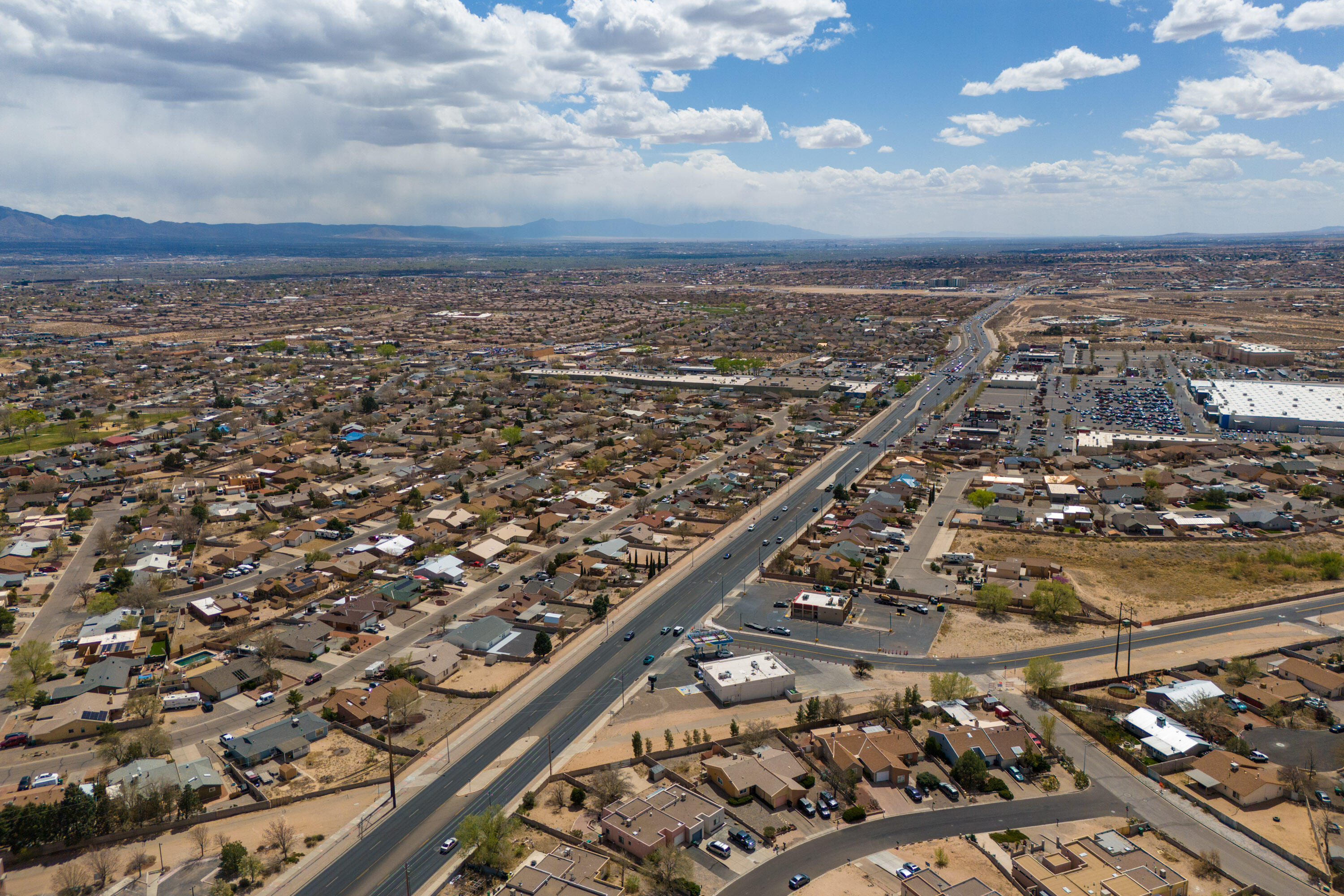 613 Wagon Train Drive, Rio Rancho, New Mexico image 47