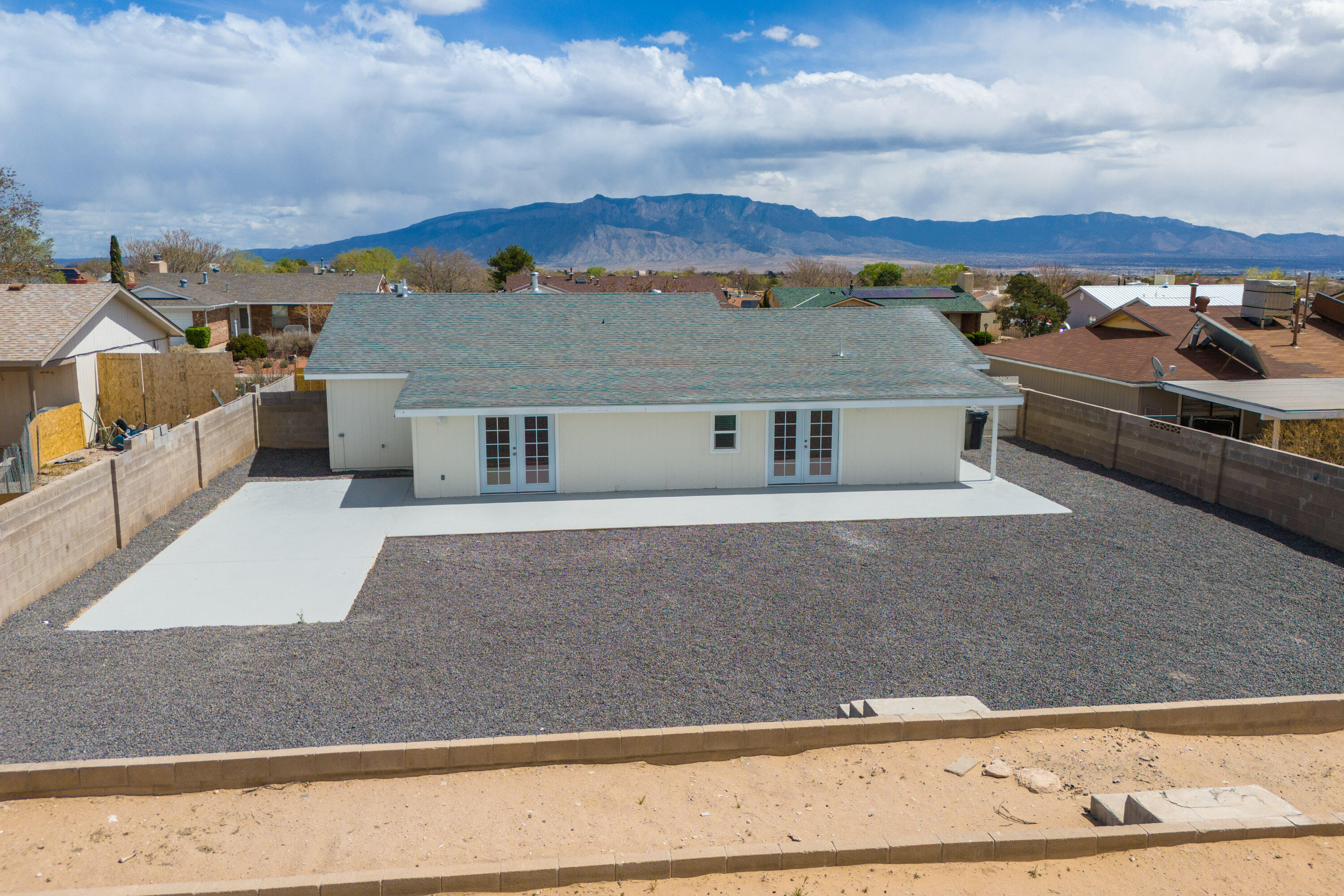 613 Wagon Train Drive, Rio Rancho, New Mexico image 49
