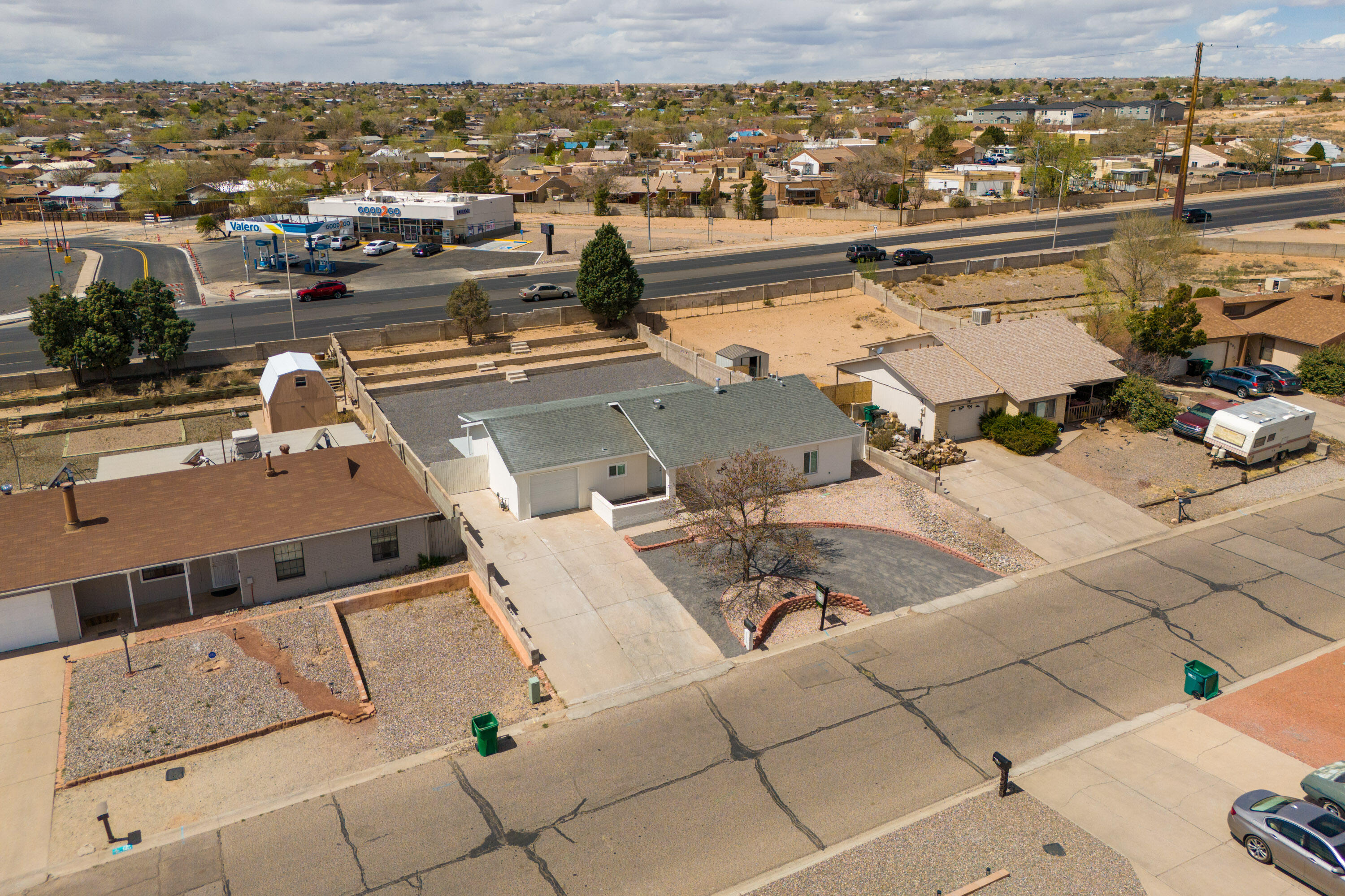 613 Wagon Train Drive, Rio Rancho, New Mexico image 37