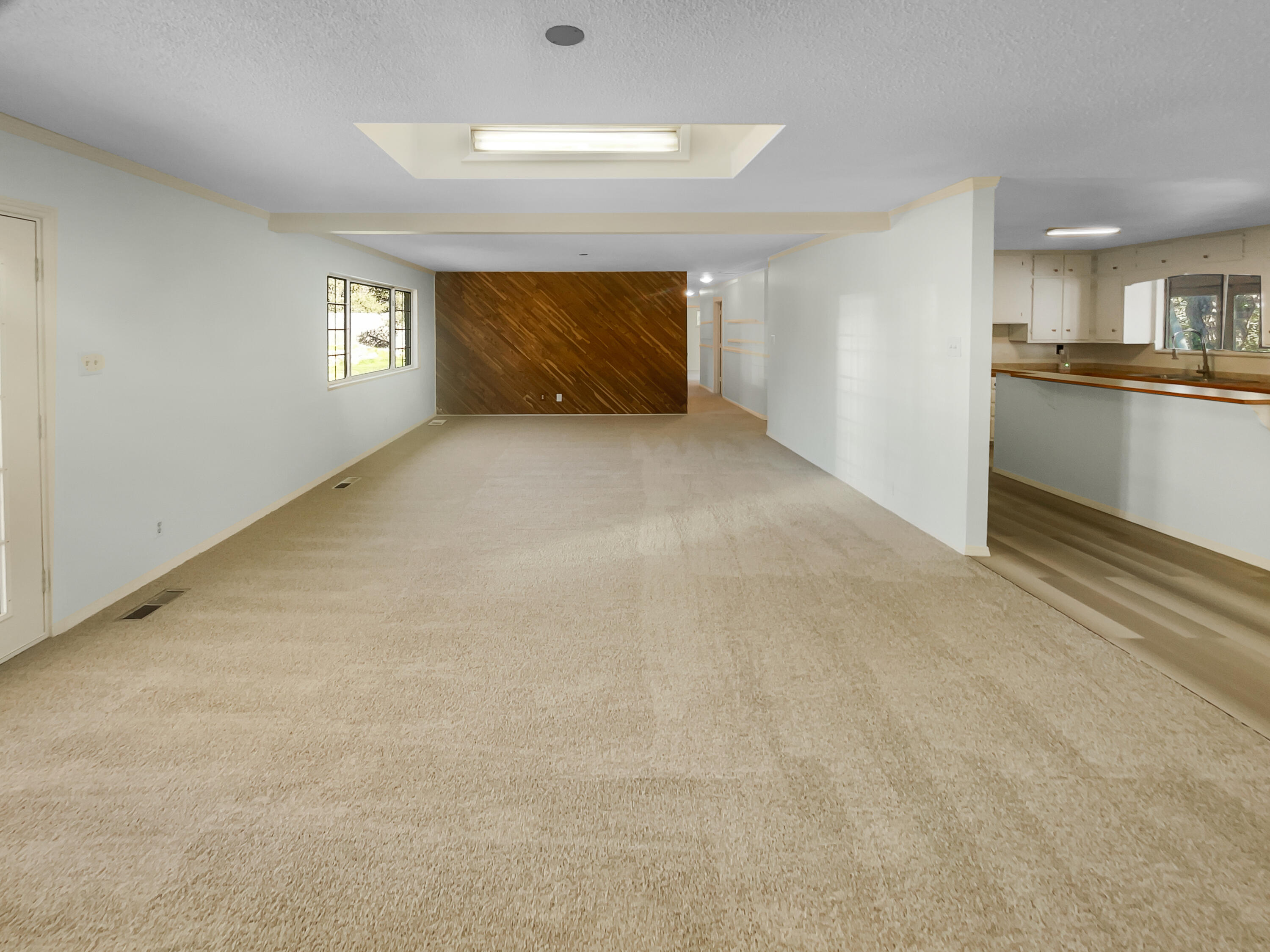 143 Sangre De Cristo