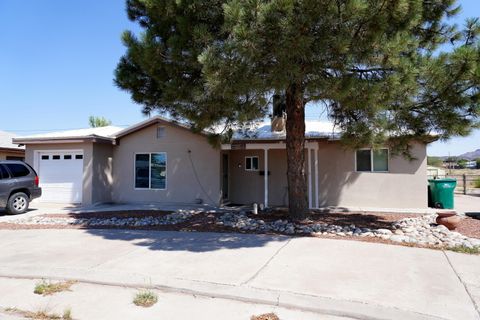 Homes For Sale - 920 Jackson Avenue<br/> Grants, NM 87020