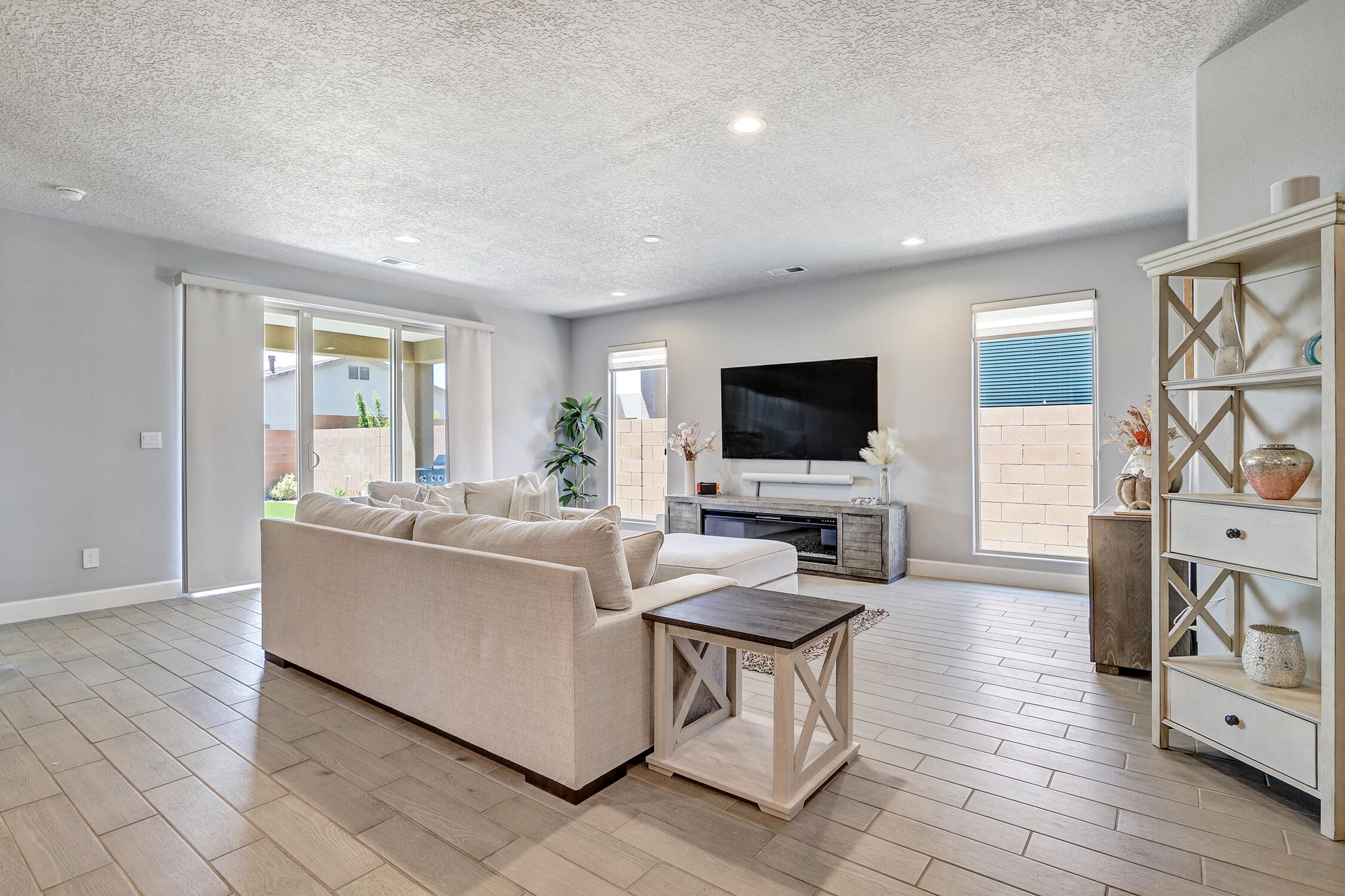 7904 Mataro Road, Albuquerque, New Mexico image 4