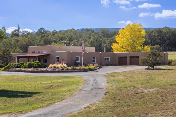 21 ALTA VISTA RD, TIJERAS, NM 87059 - Image ba6bfc51cd0995e8baa23fbad3bf8f7b/2477796507