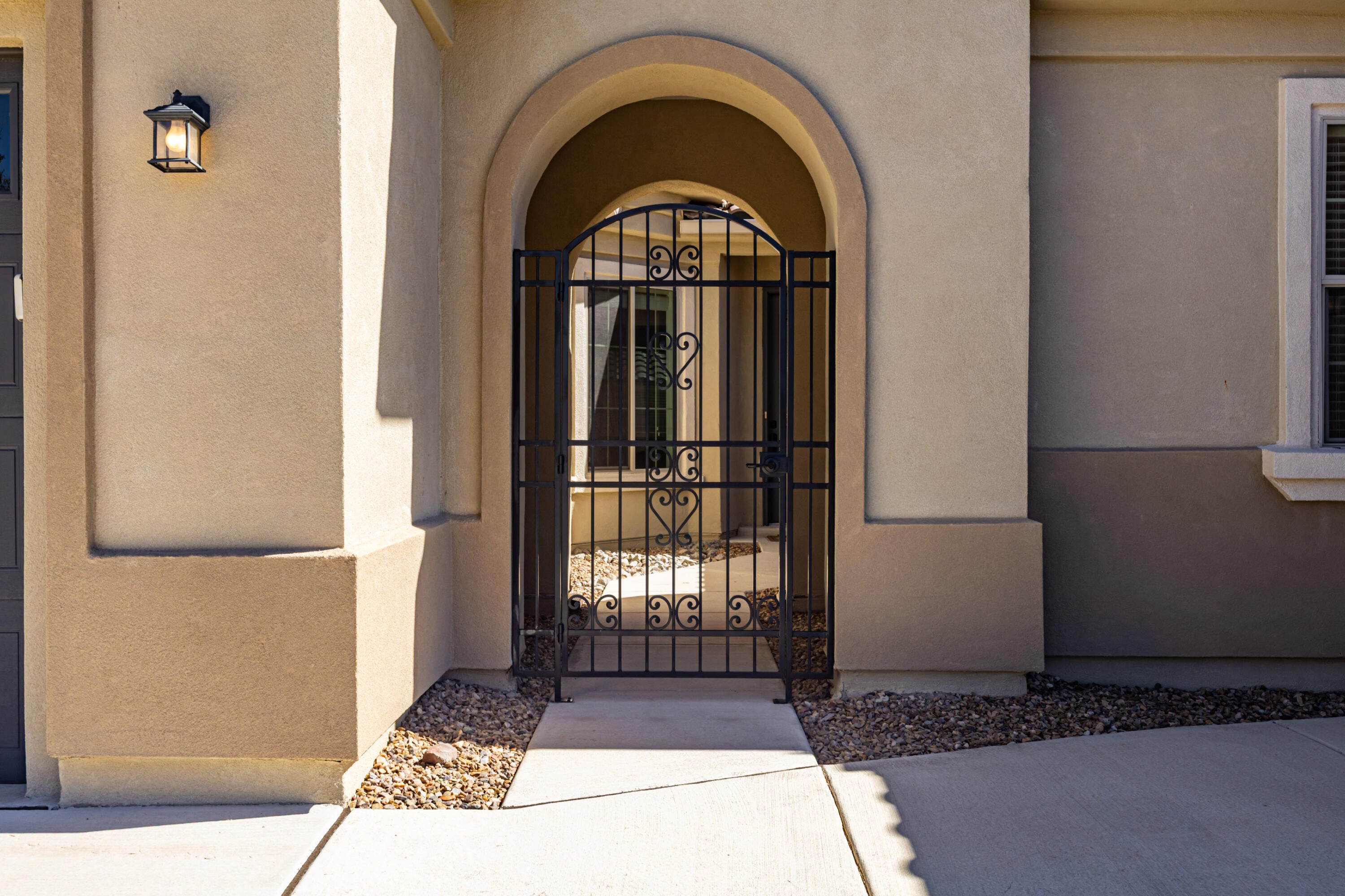 2312 Granite Mountain Loop NW