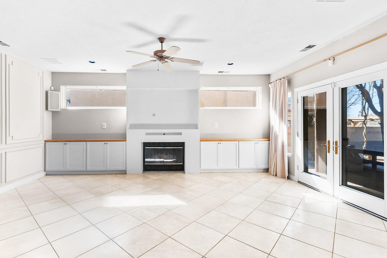 7709 Jacobo Drive NE