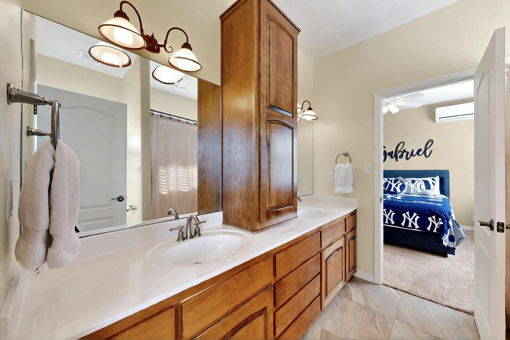 8805 Gypsy Drive, Albuquerque, New Mexico image 35