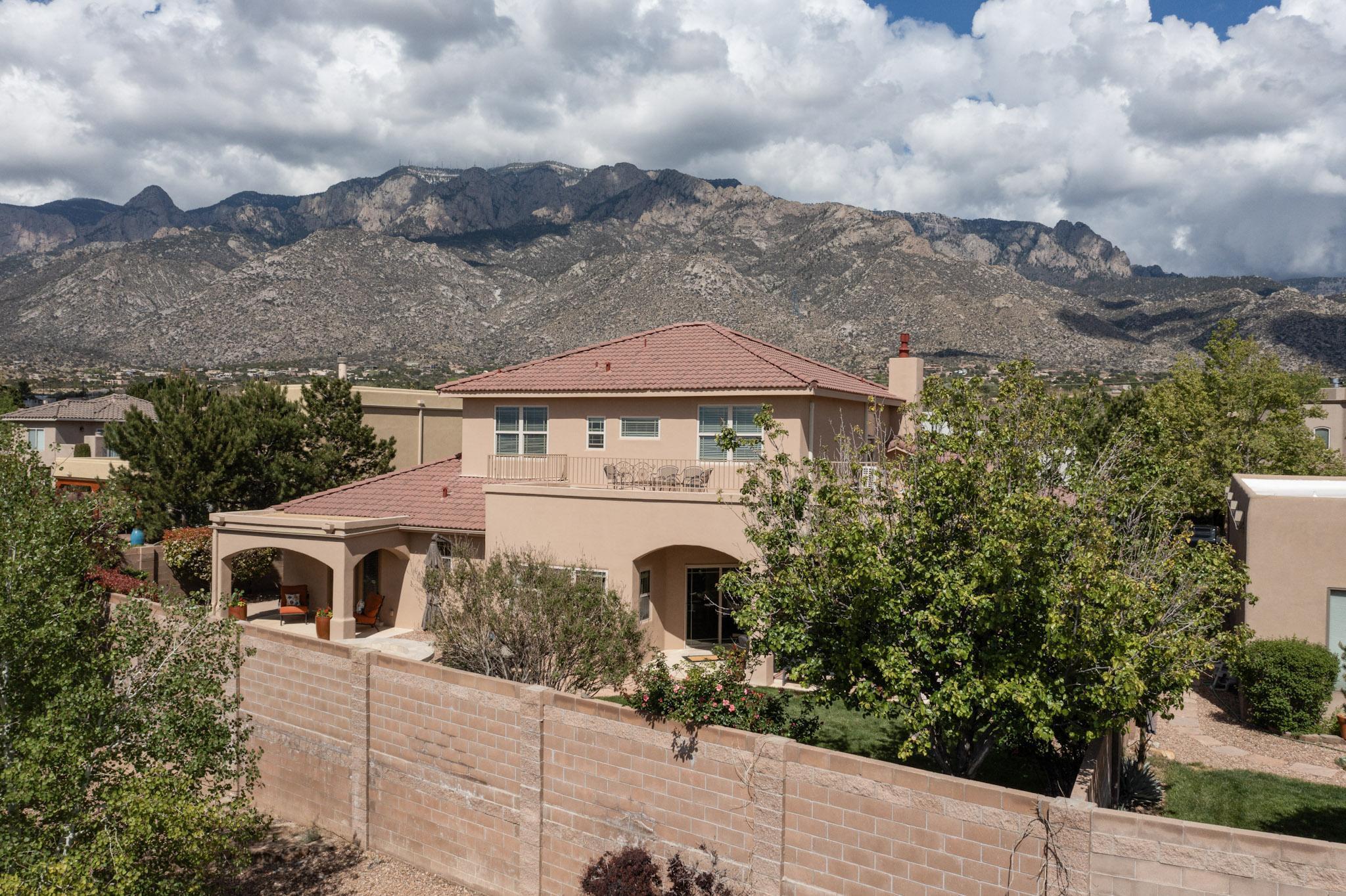 8805 Gypsy Drive, Albuquerque, New Mexico image 3