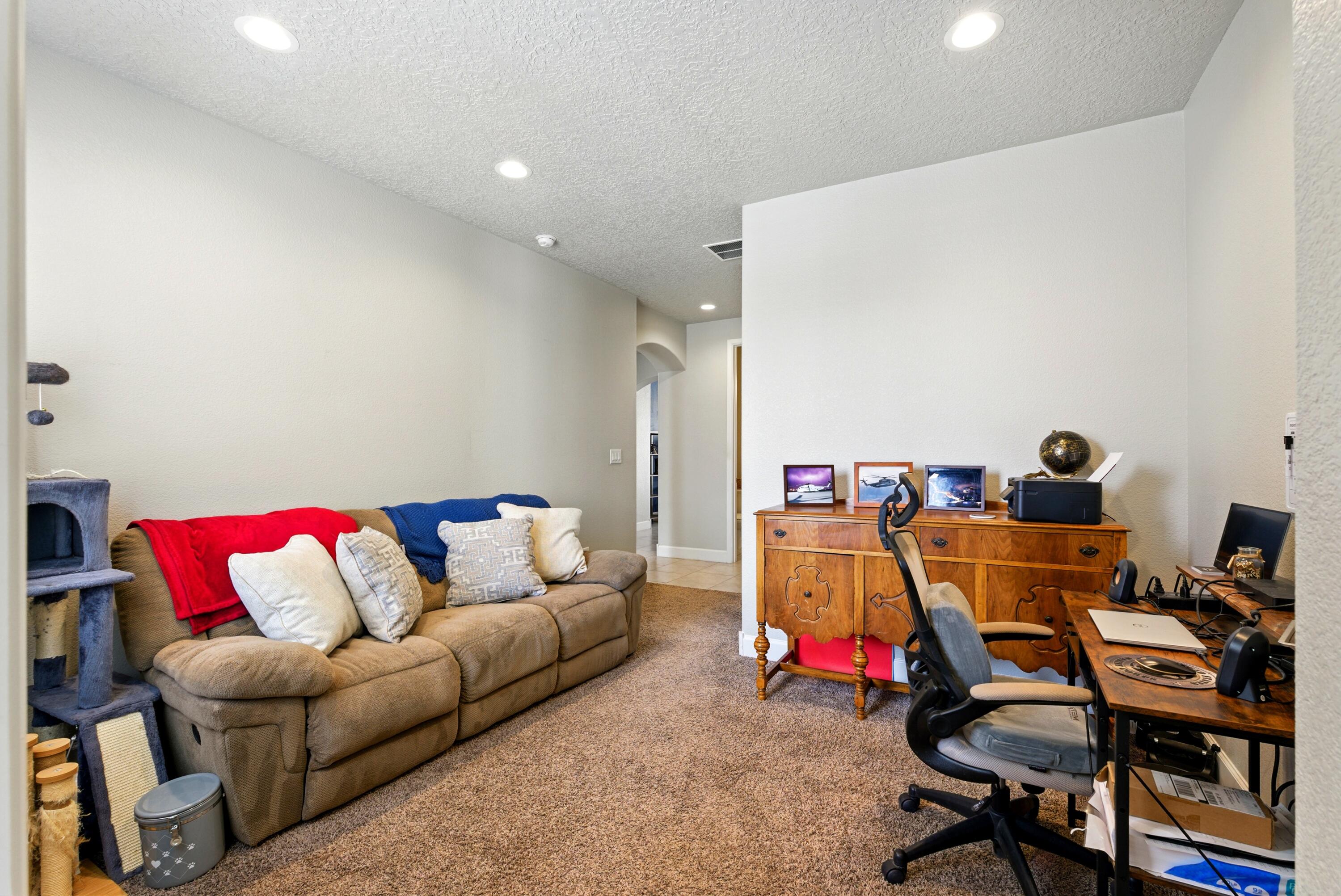 4529 Skyline Loop, Rio Rancho, New Mexico image 32