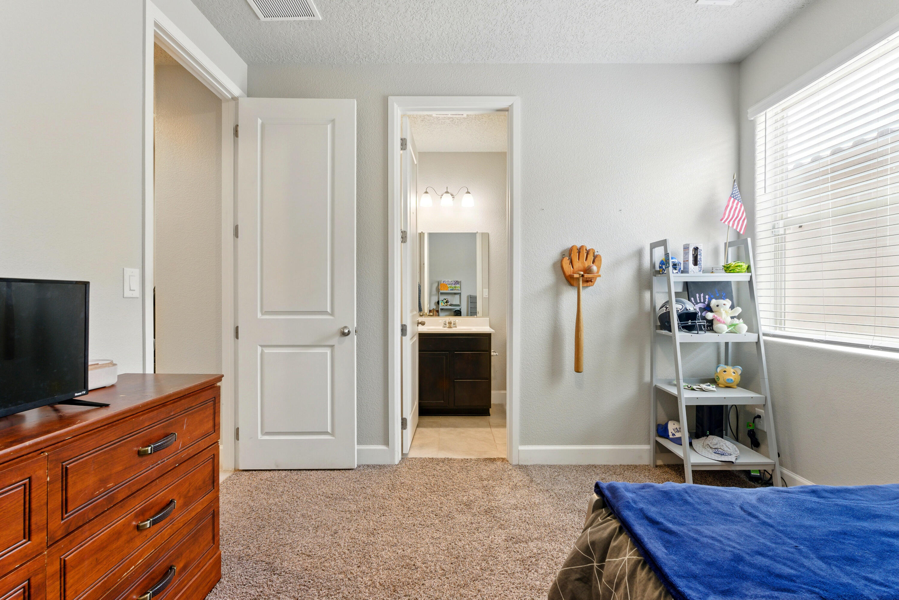 4529 Skyline Loop, Rio Rancho, New Mexico image 29