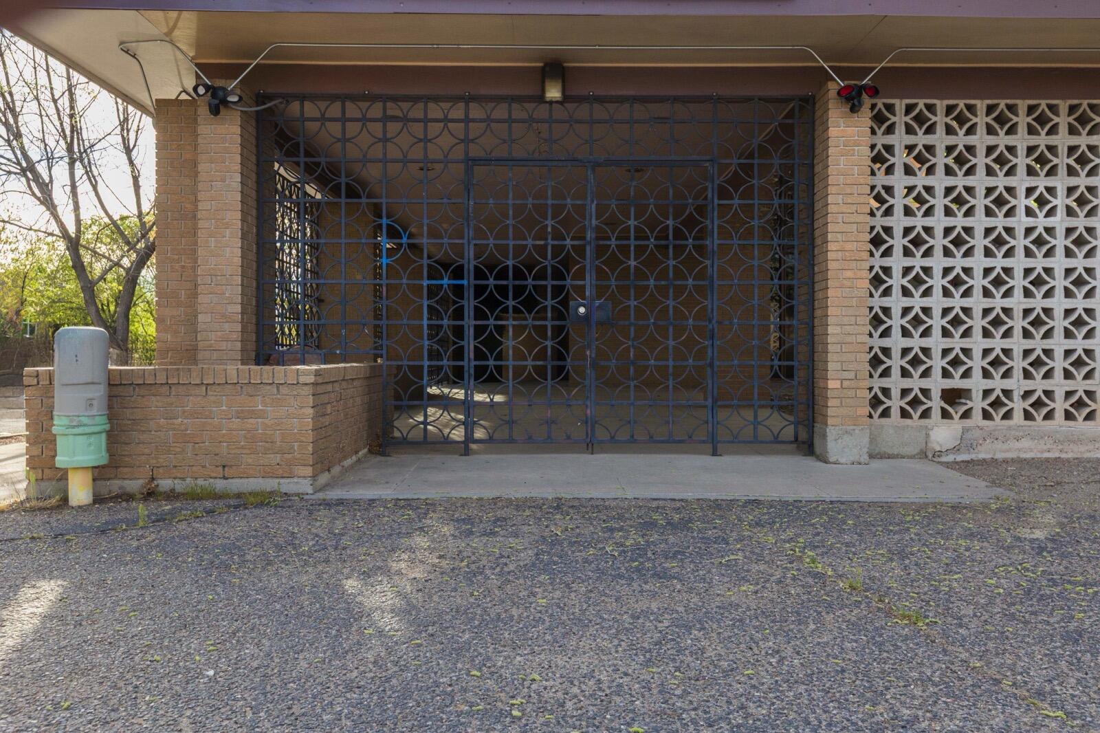 111 University Boulevard SE
