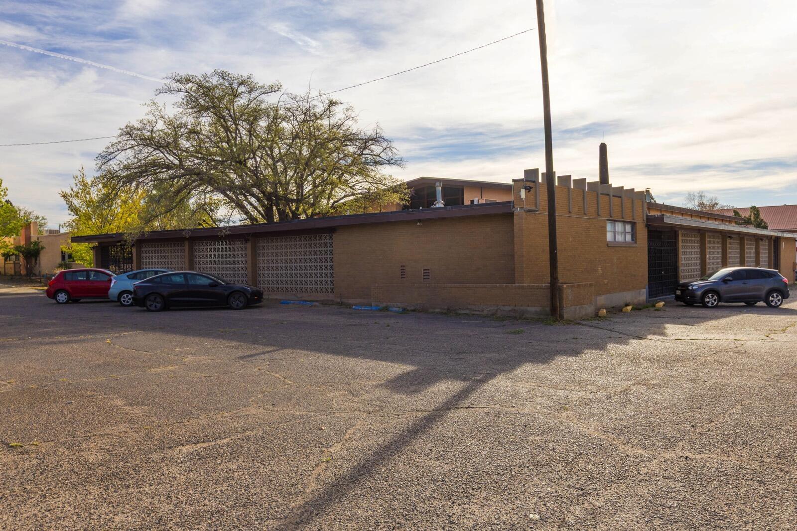 111 University Boulevard SE