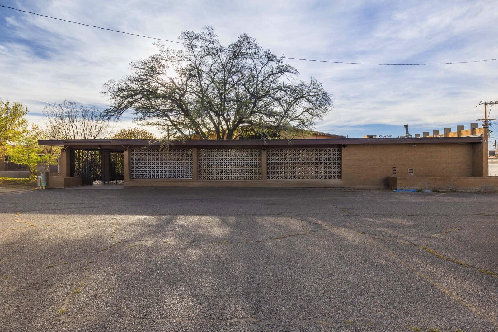 111 University Boulevard SE