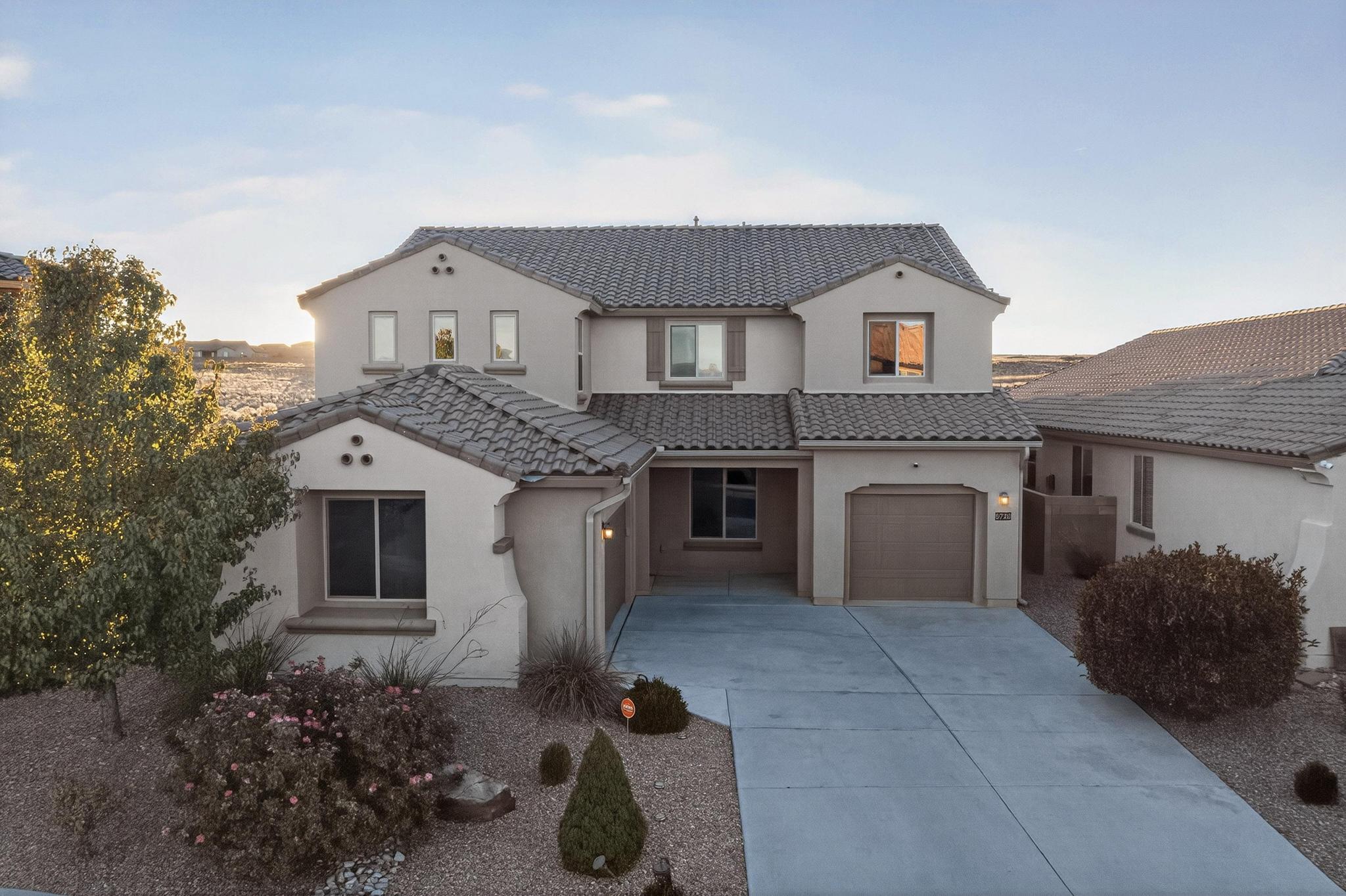 8720 Abierto Vista Circle