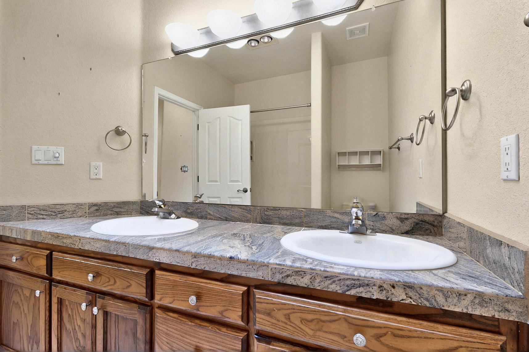 909 Bosque Road, Albuquerque, New Mexico image 20