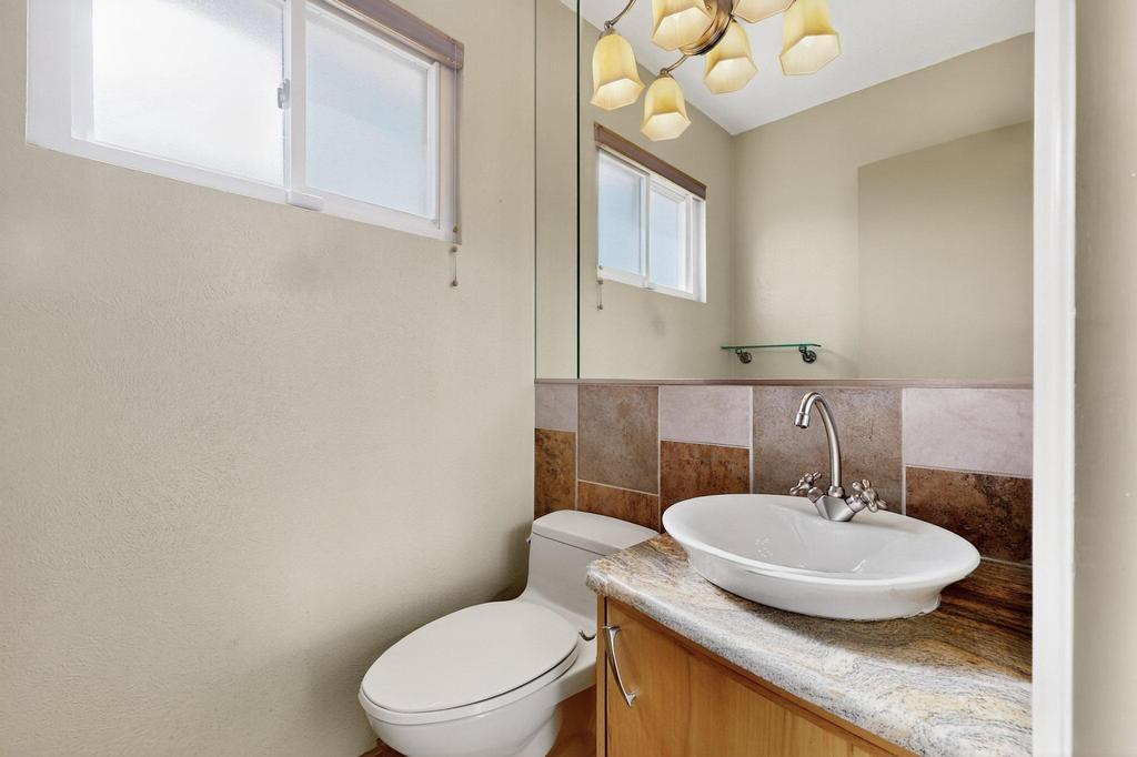 8232 Avenida La Prestina, Albuquerque, New Mexico image 17